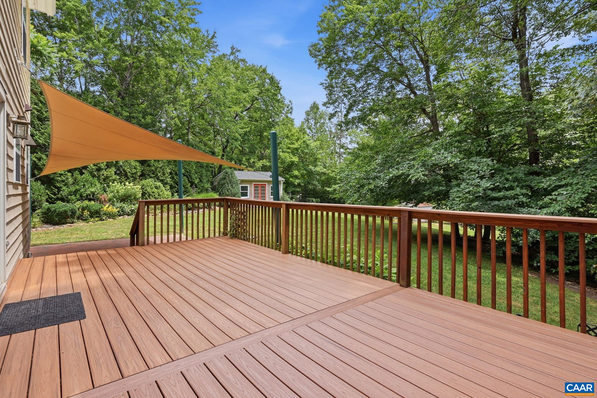 209 HALL DR