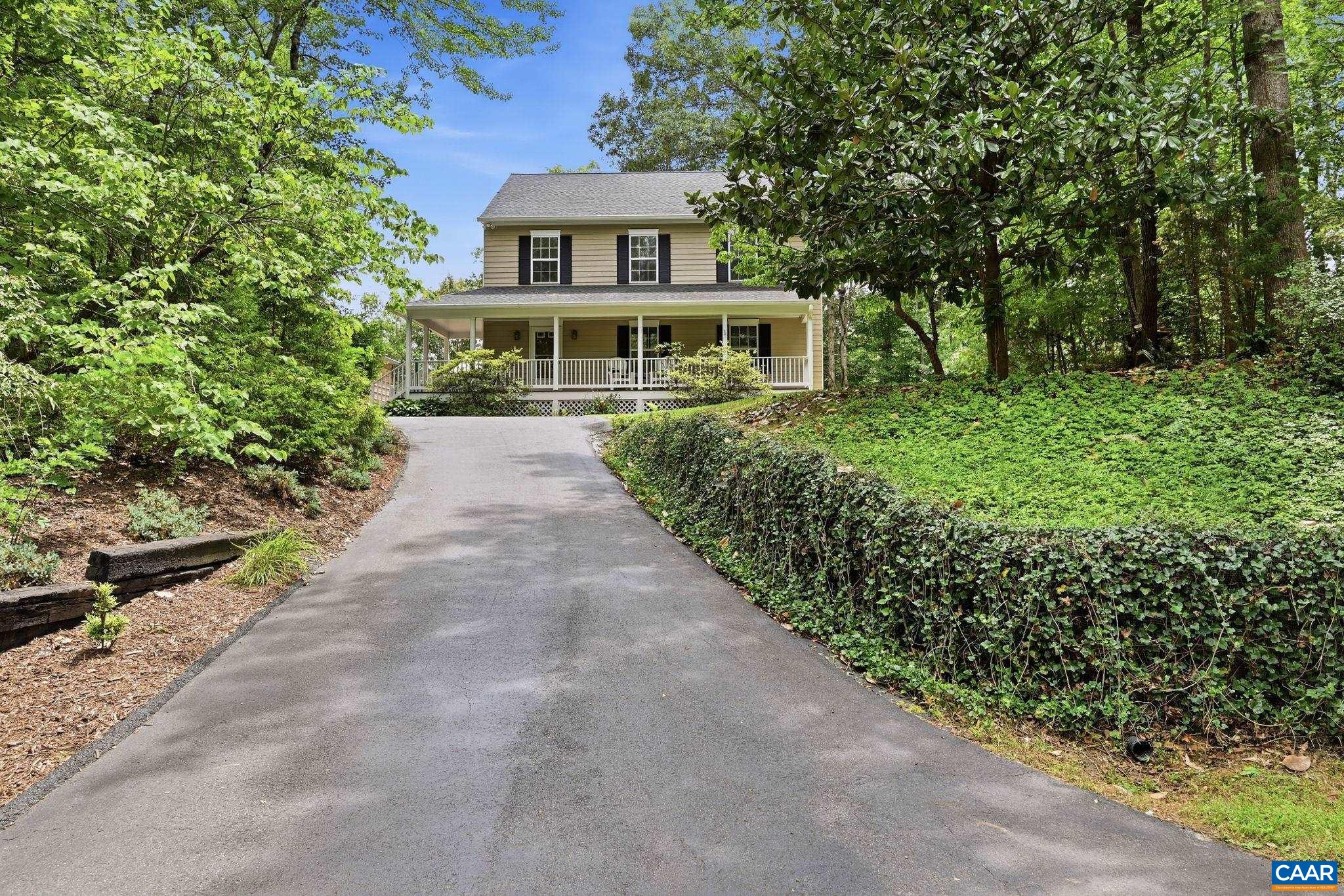 209 HALL DR