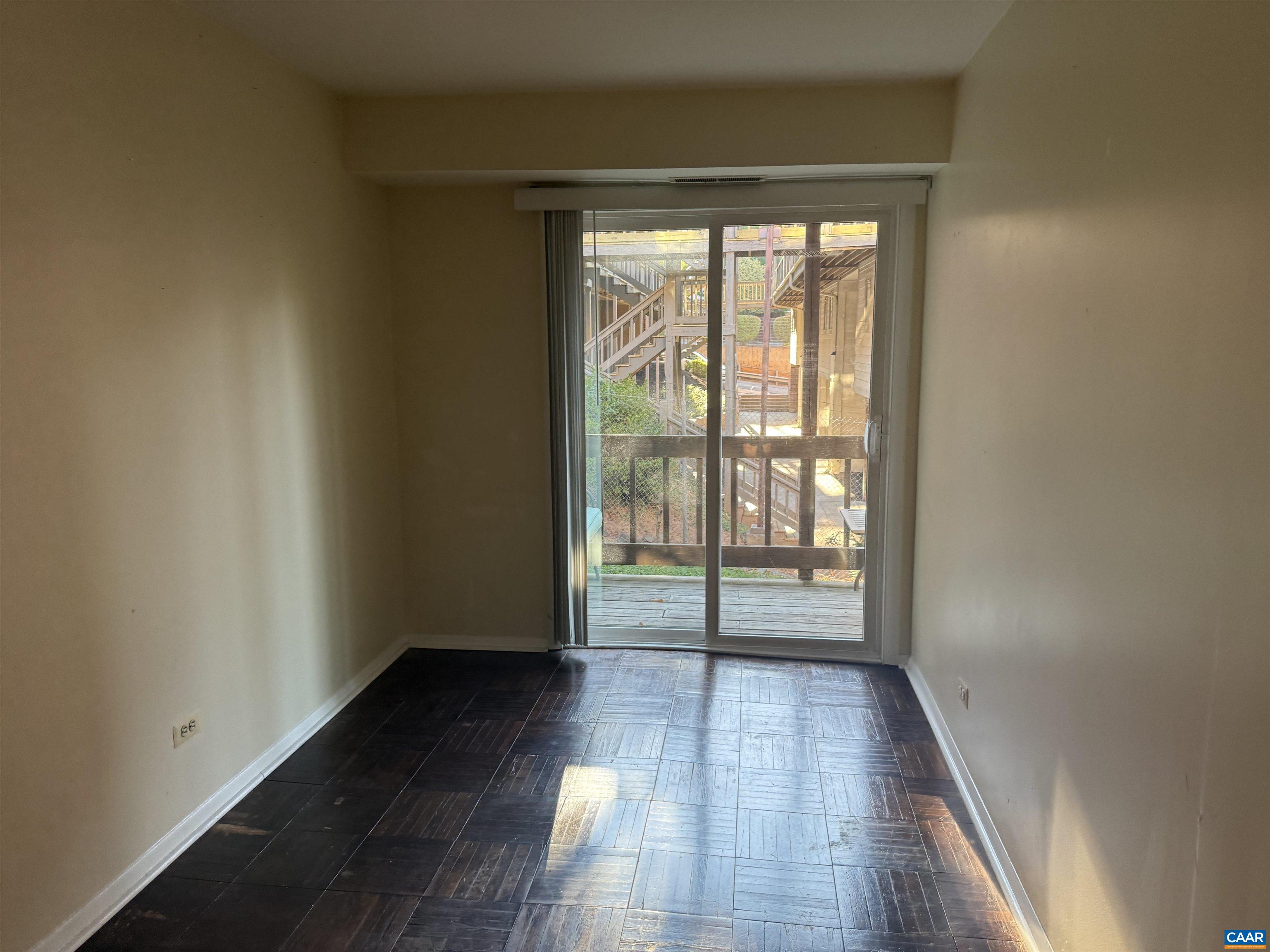 1215 WERTLAND ST Unit: c23