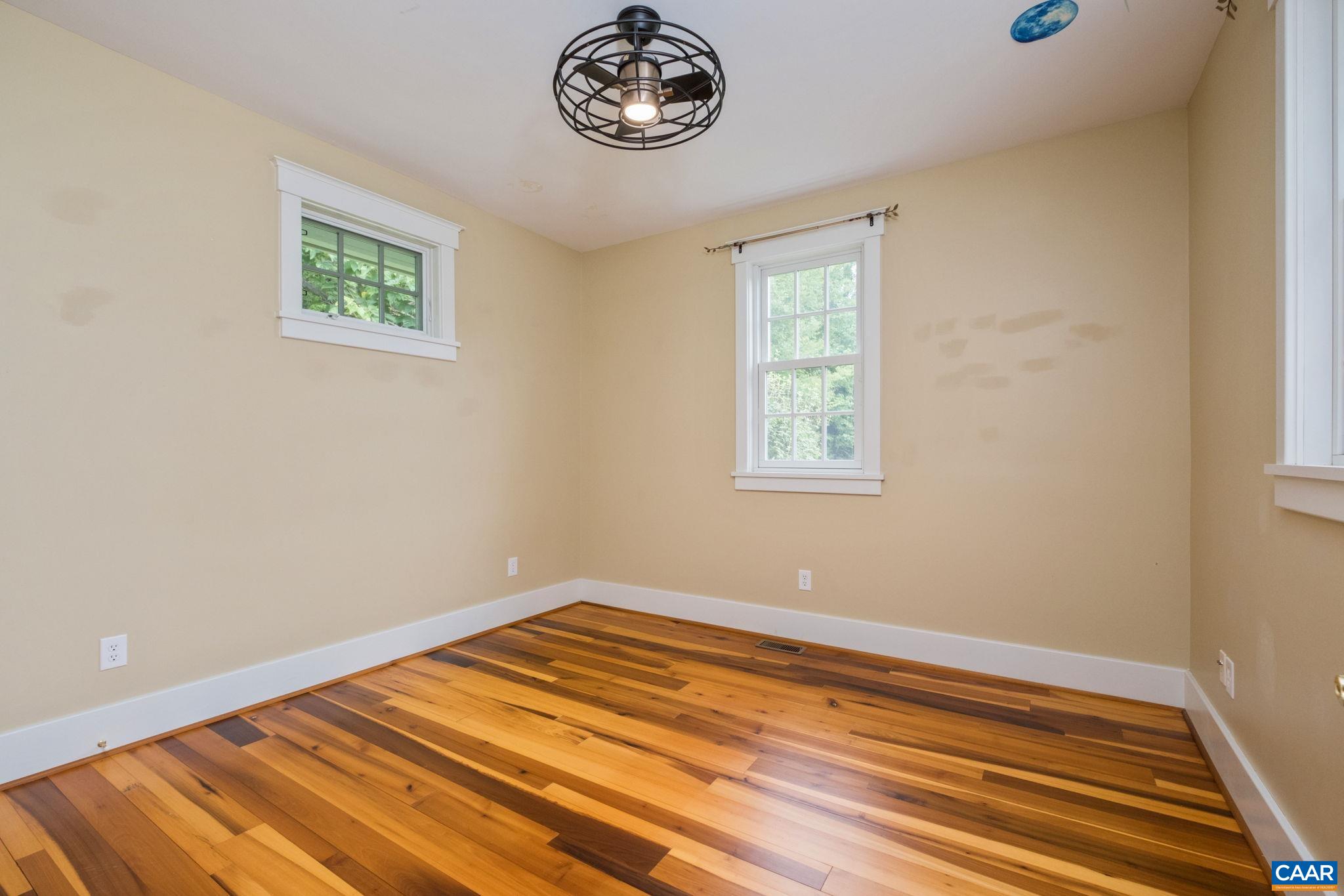 30 CEDAR MEADOW DR