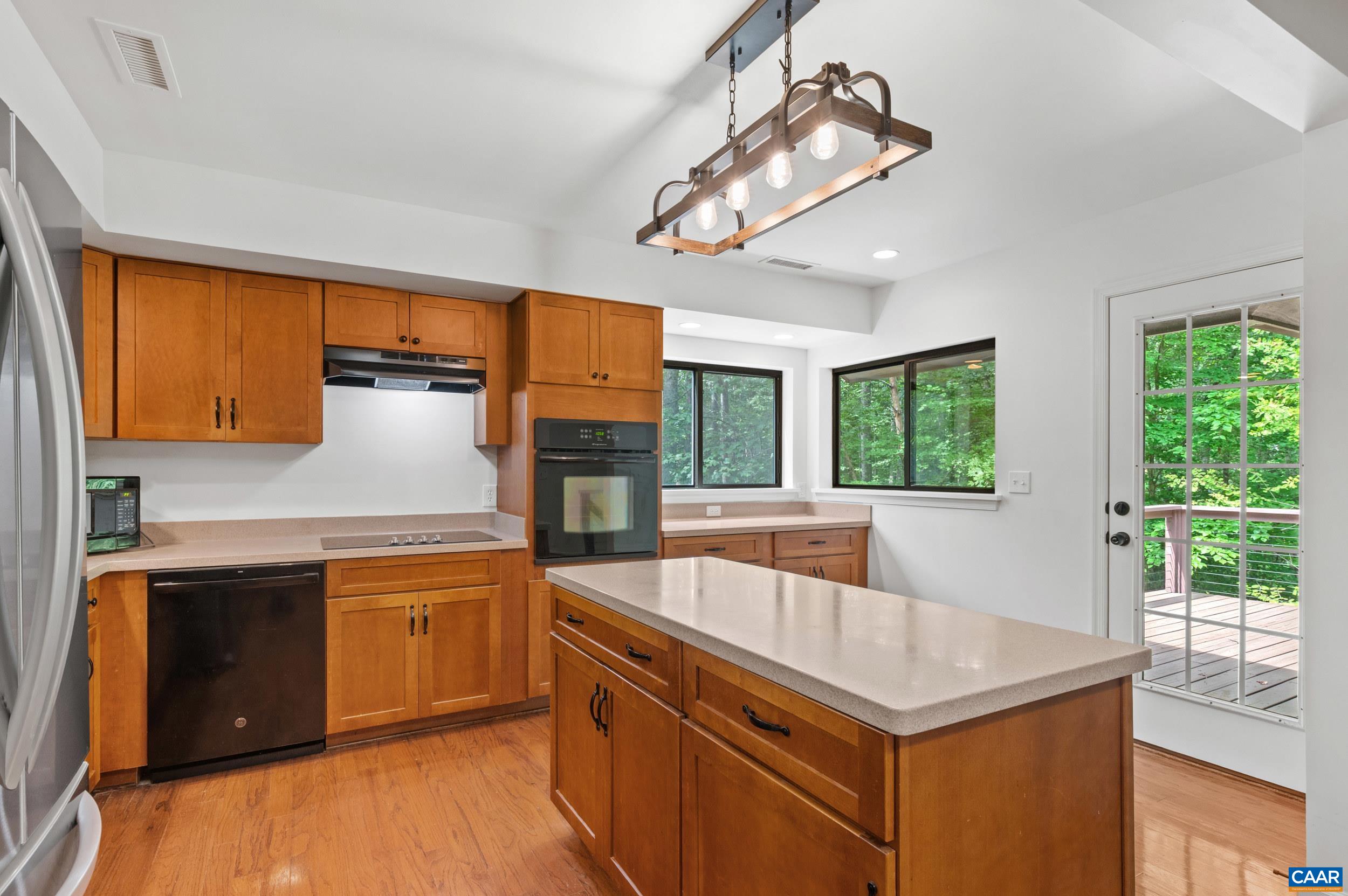 805 EARLYSVILLE FOREST DR