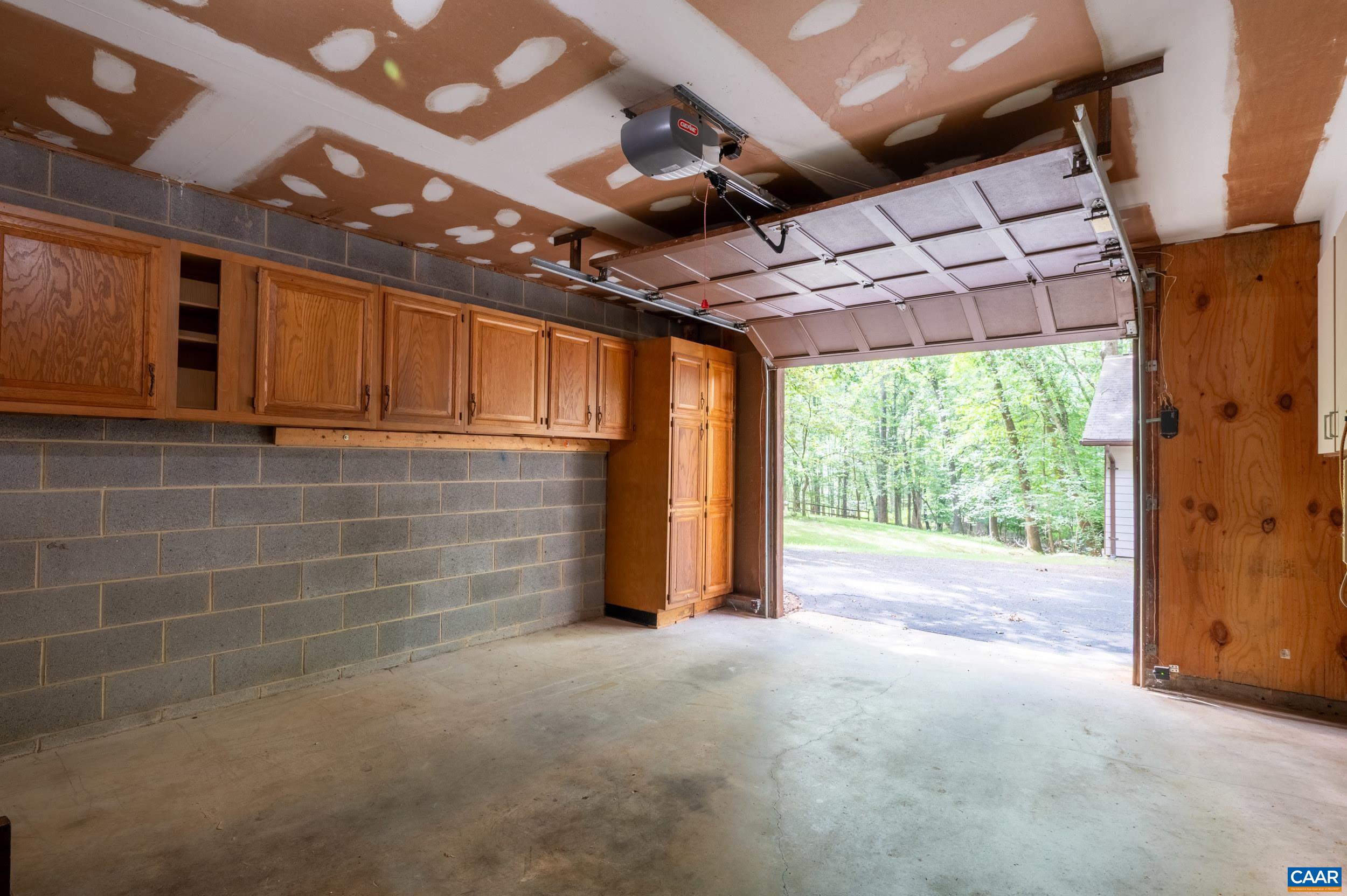 805 EARLYSVILLE FOREST DR