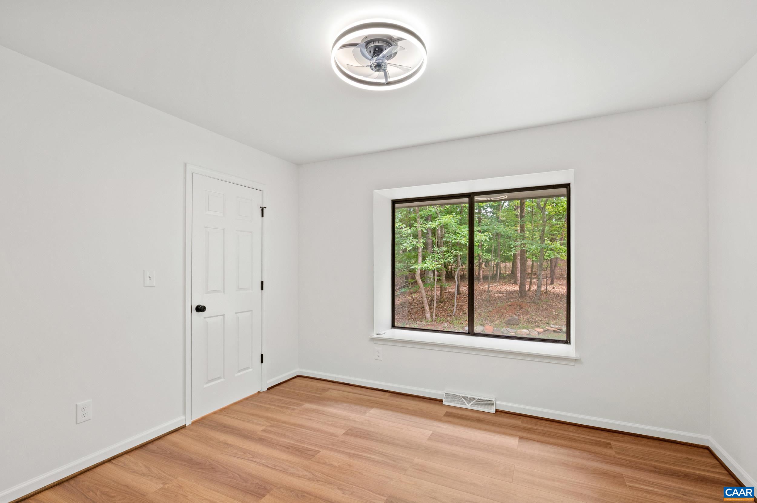 805 EARLYSVILLE FOREST DR