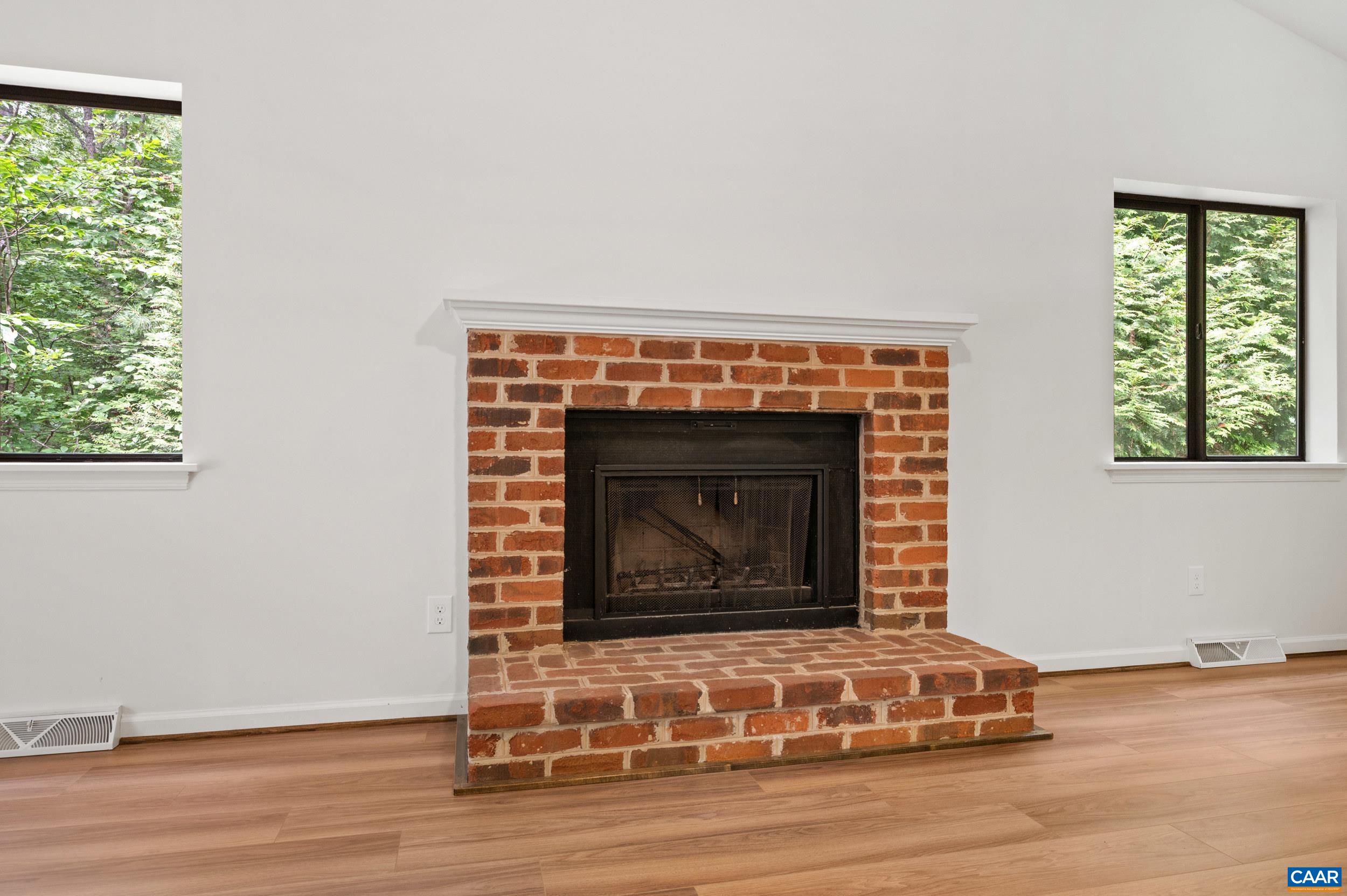 805 EARLYSVILLE FOREST DR