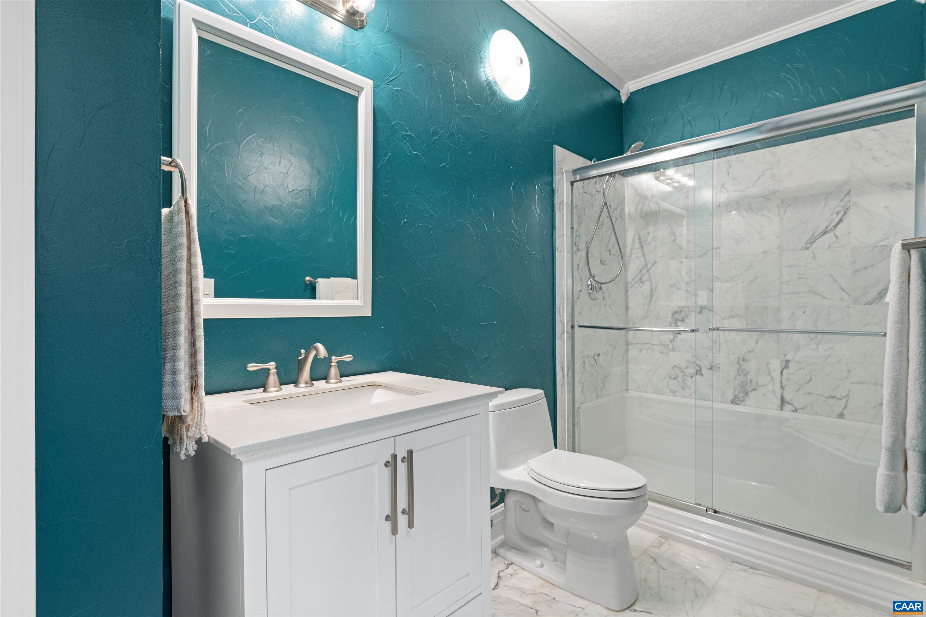 1075 WEYBRIDGE CT Unit: 301