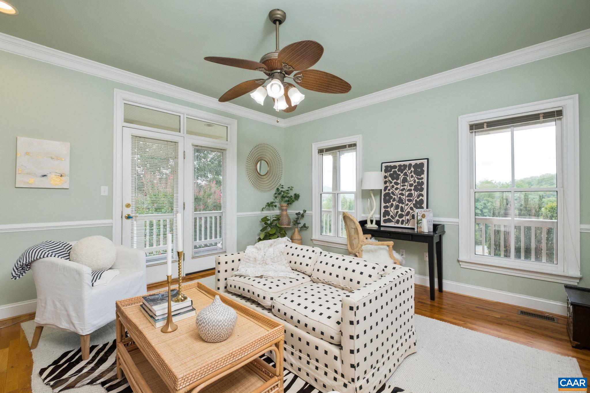 1819 LOCUST SHADE CT