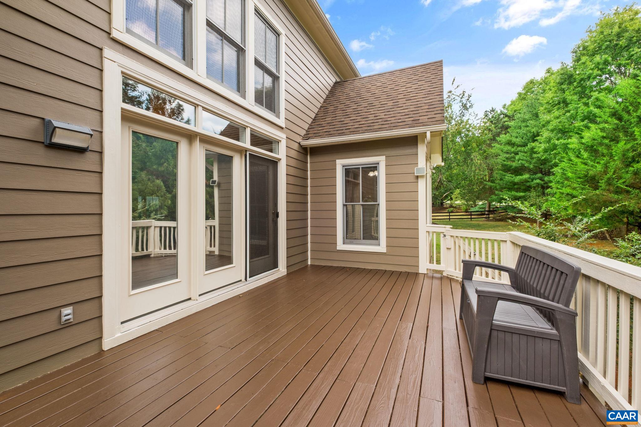 1819 LOCUST SHADE CT