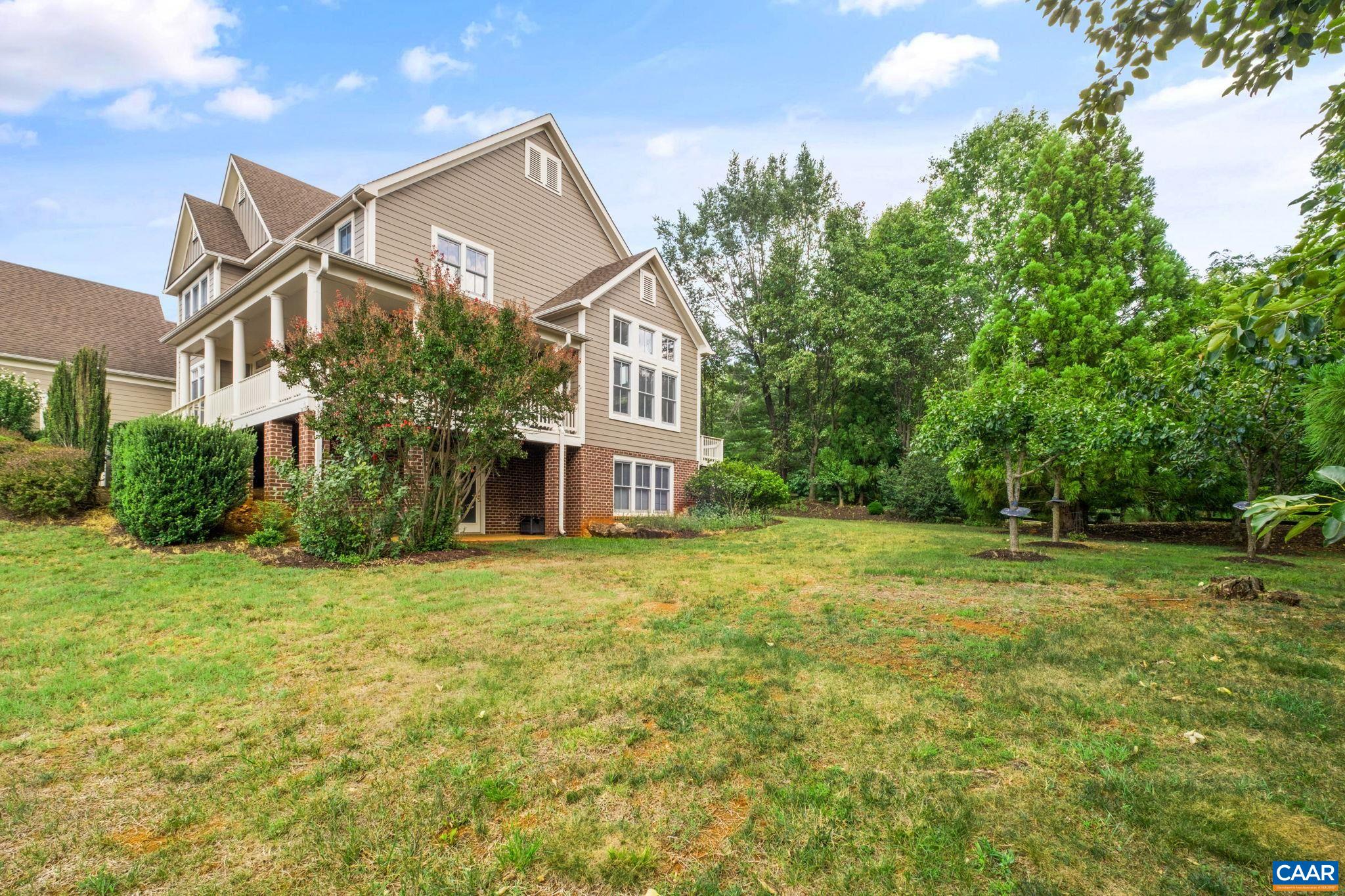 1819 LOCUST SHADE CT