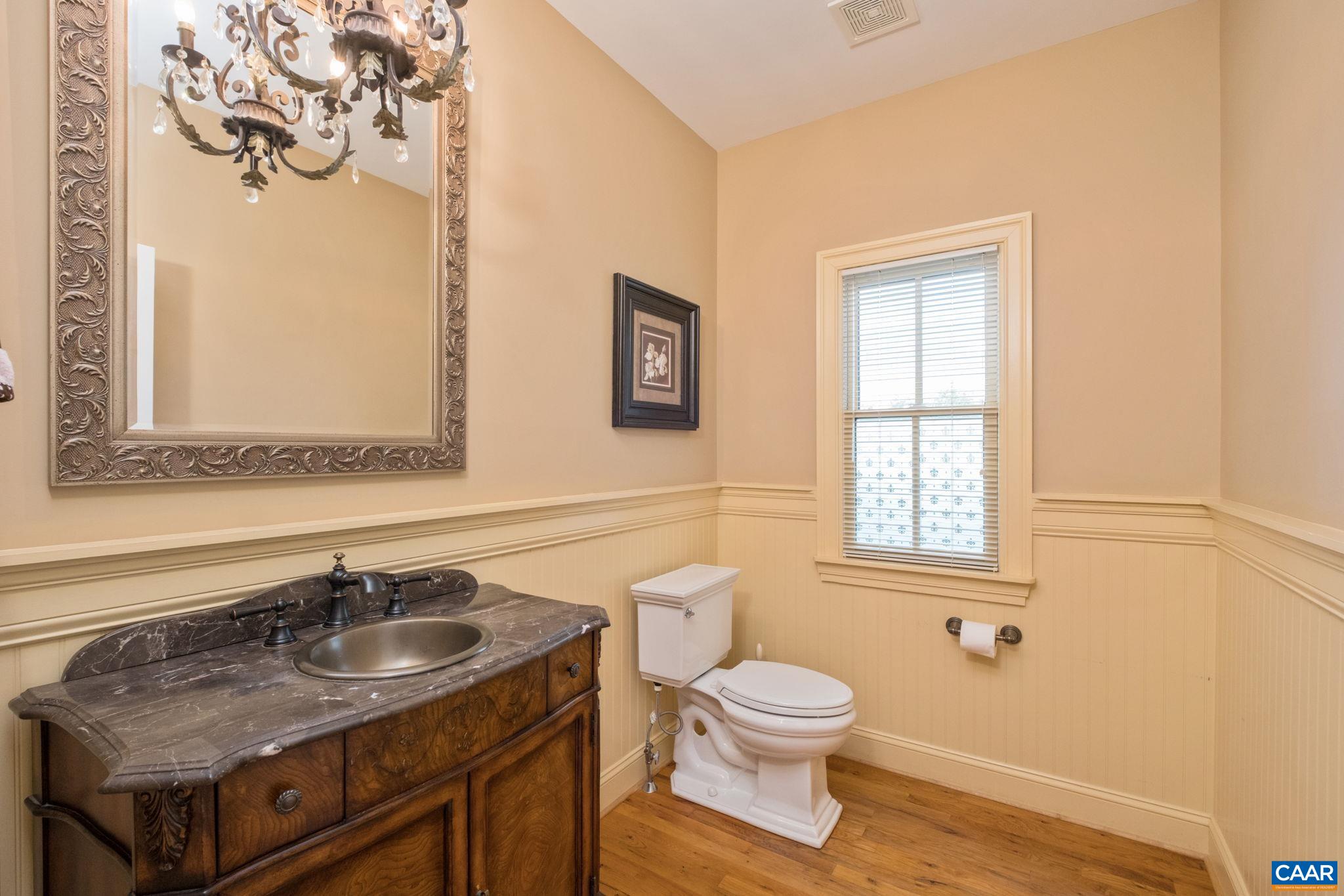 1819 LOCUST SHADE CT