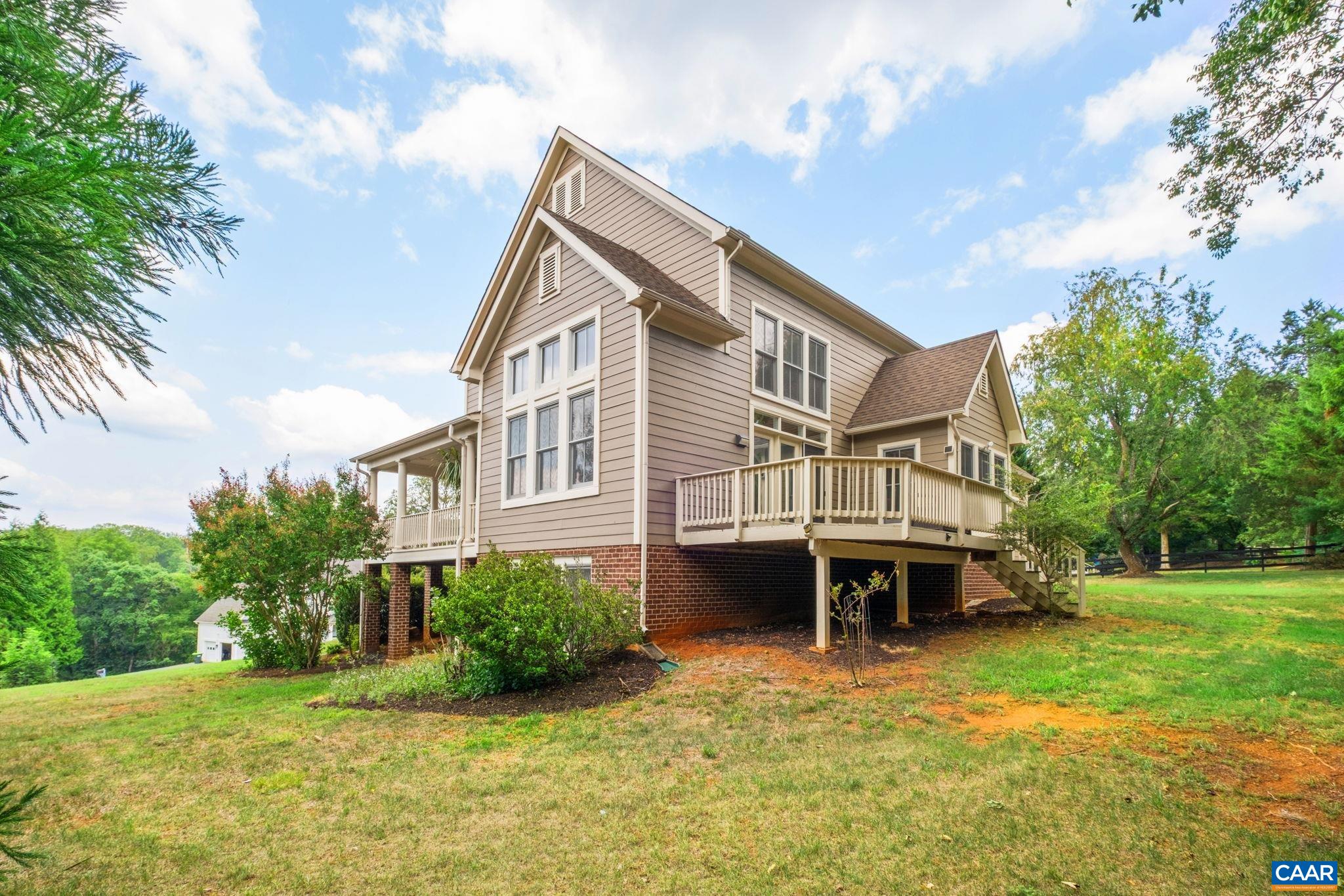 1819 LOCUST SHADE CT