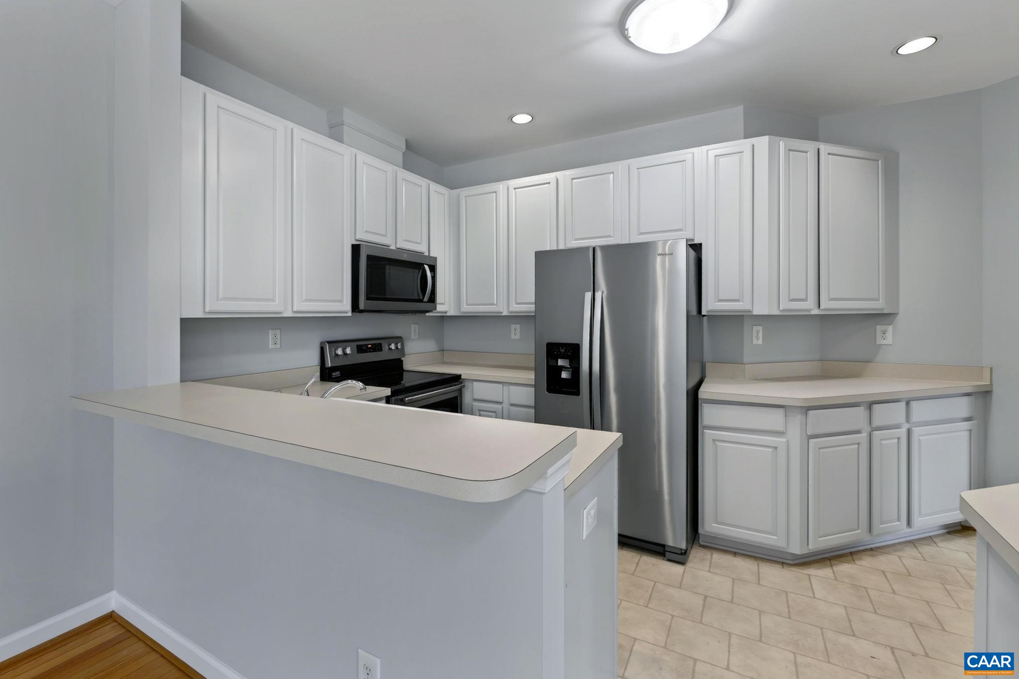 2309 RAVENSWOOD CT