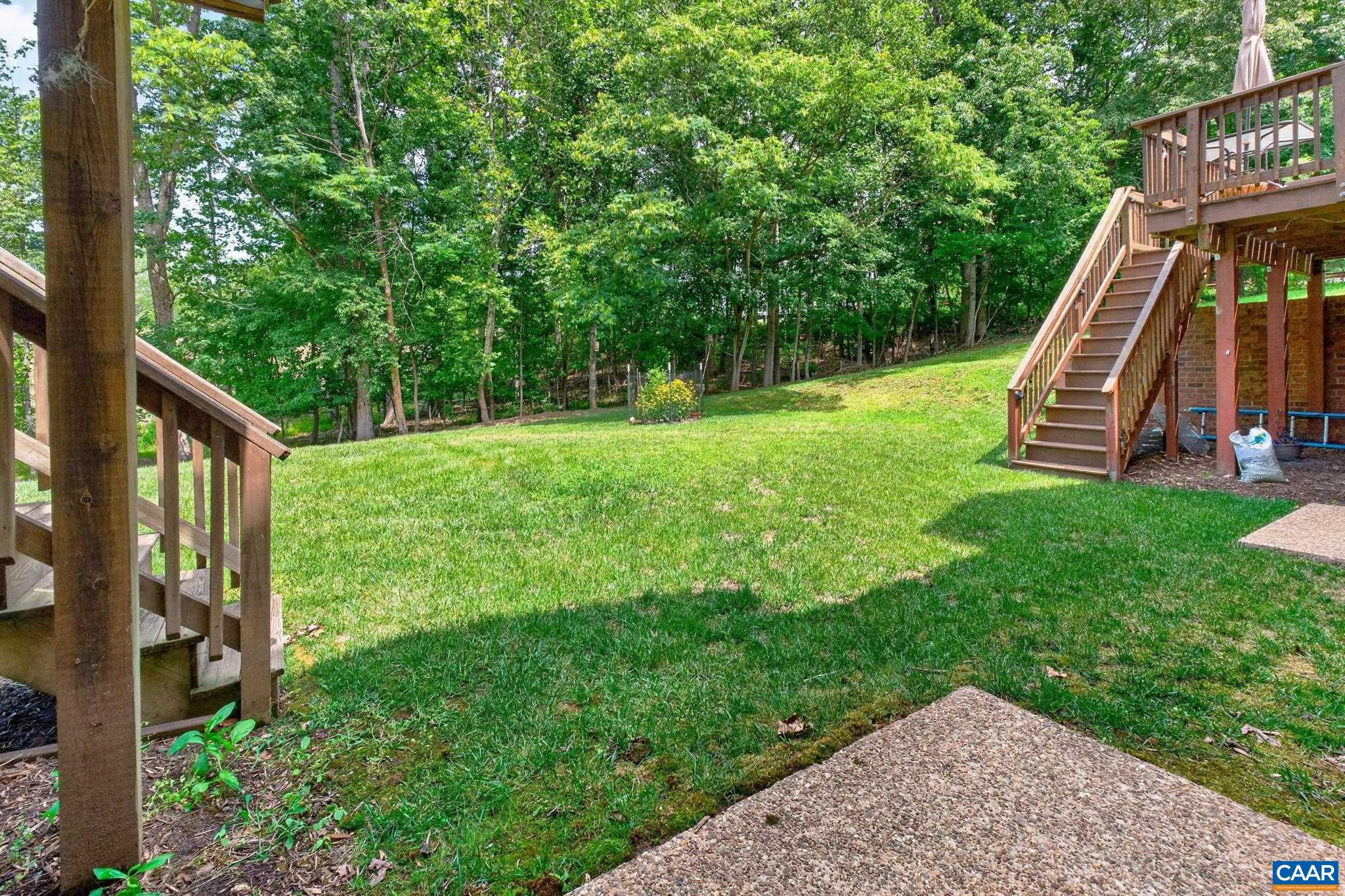 2309 RAVENSWOOD CT
