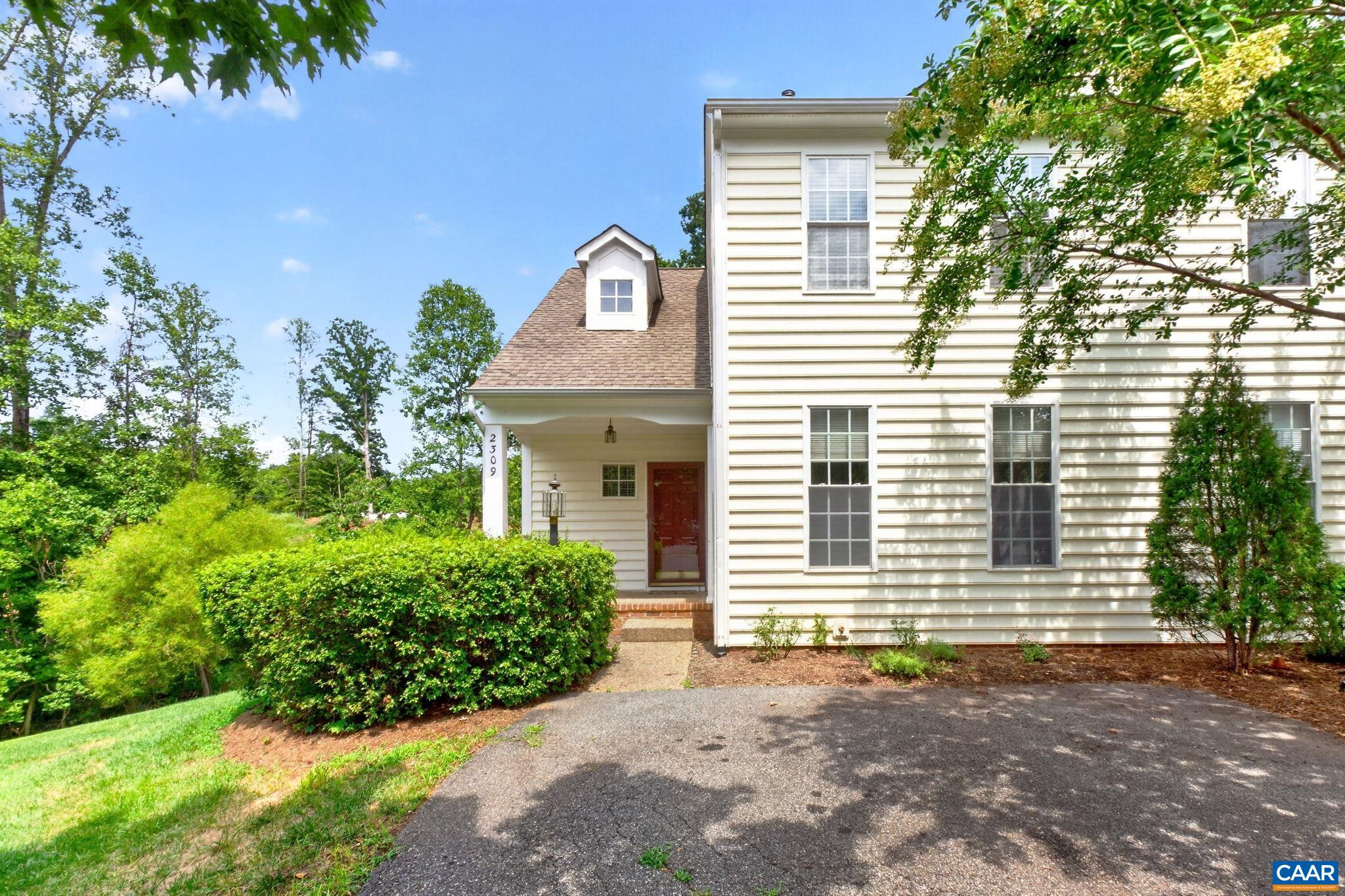 2309 RAVENSWOOD CT