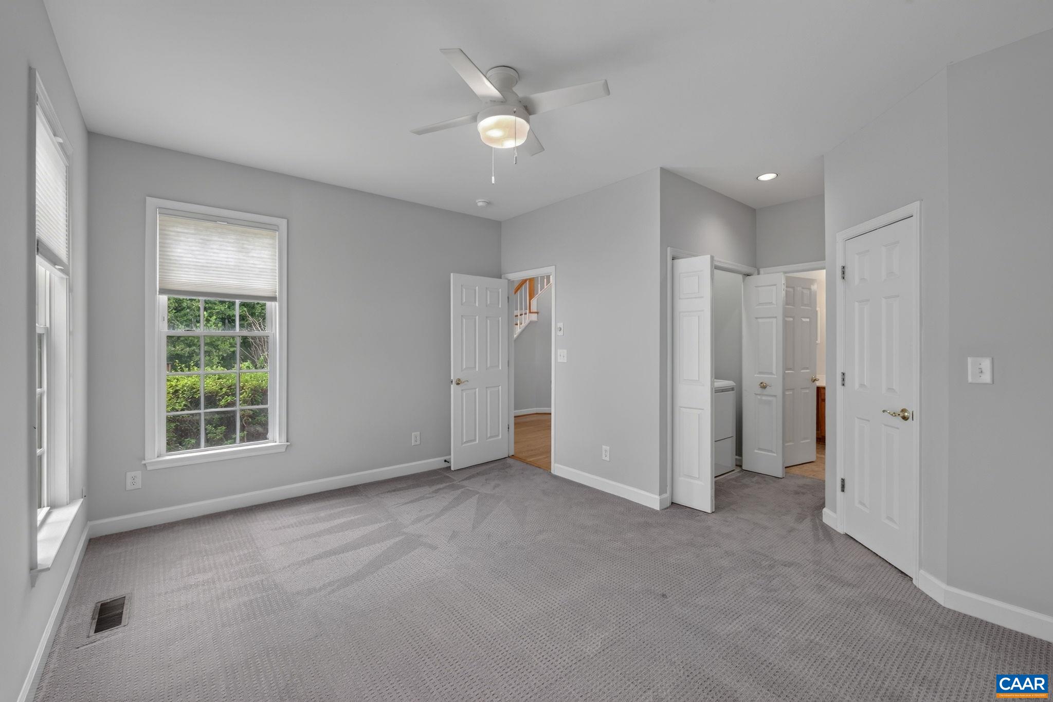 2309 RAVENSWOOD CT