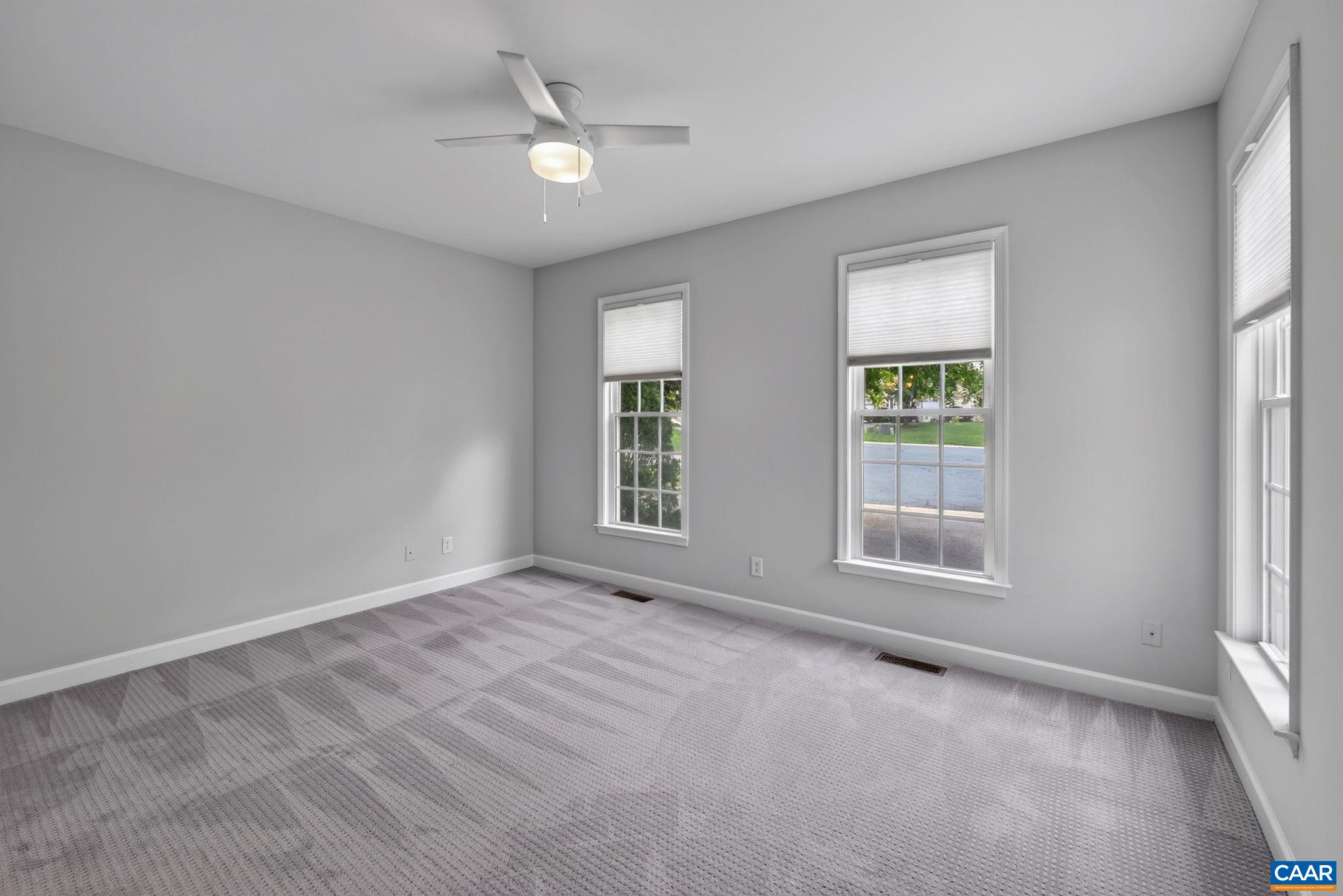 2309 RAVENSWOOD CT