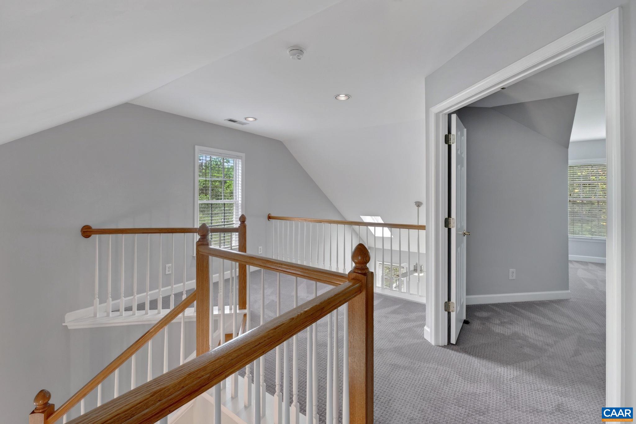 2309 RAVENSWOOD CT