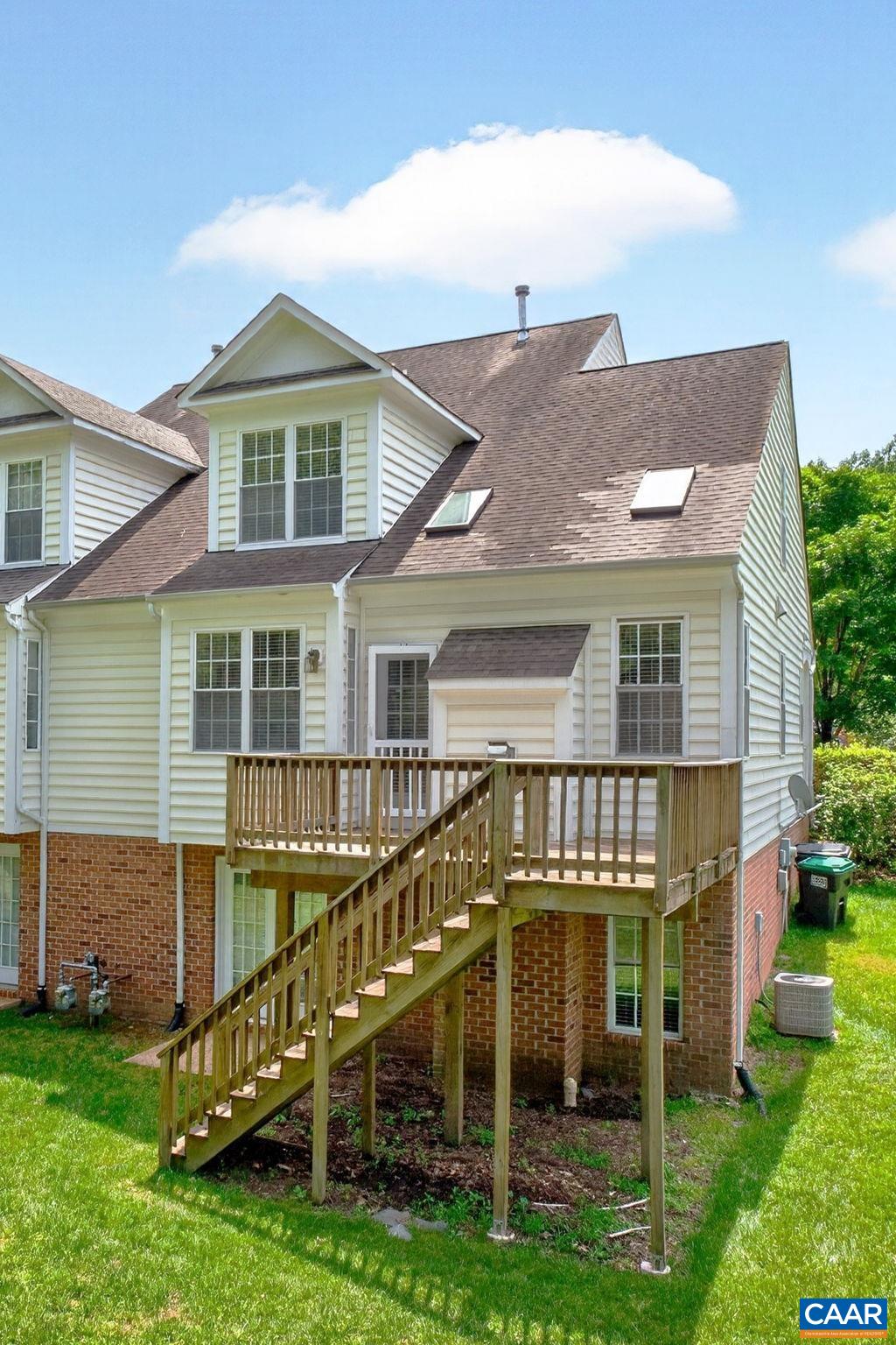 2309 RAVENSWOOD CT