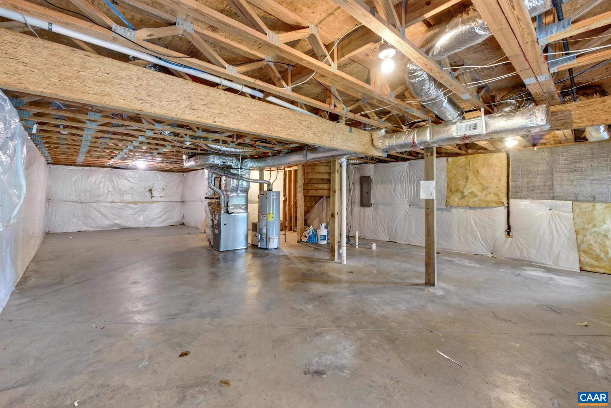 2309 RAVENSWOOD CT