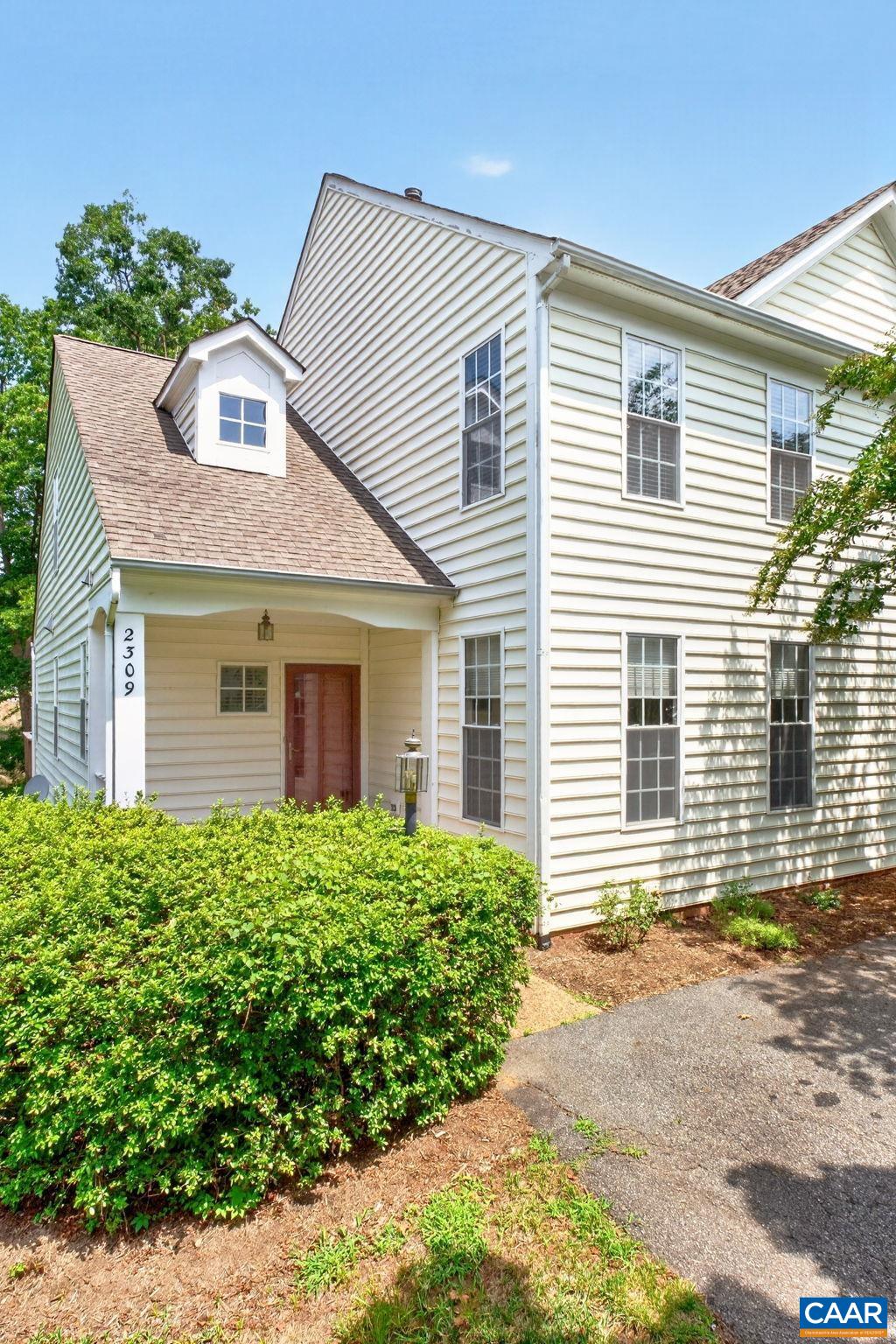2309 RAVENSWOOD CT