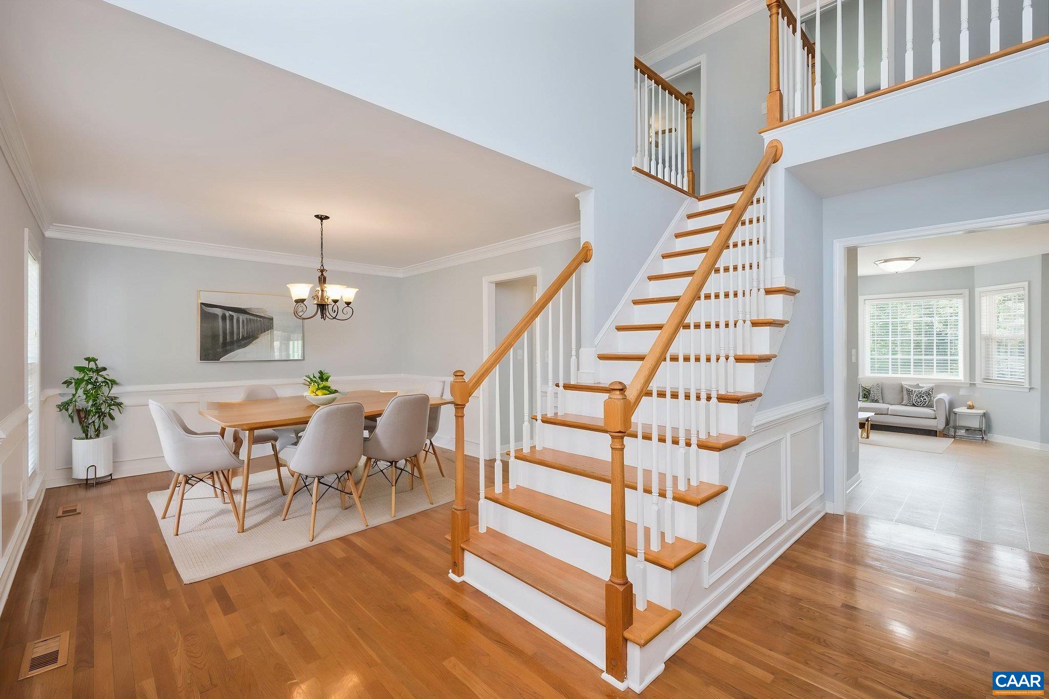 176 SOUTHRIDGE DR