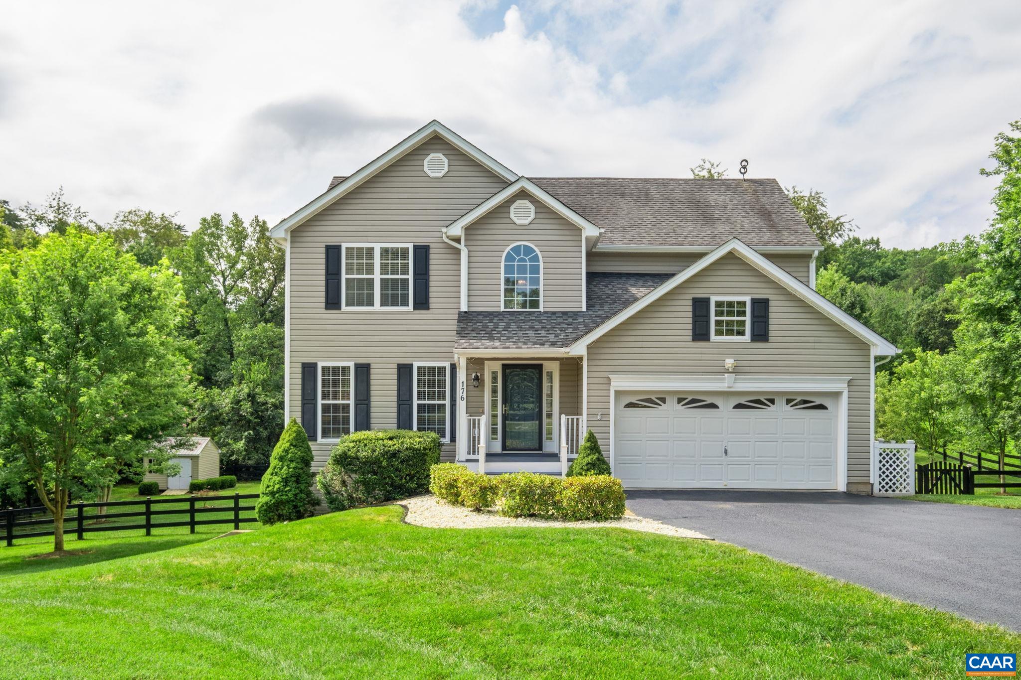 176 SOUTHRIDGE DR