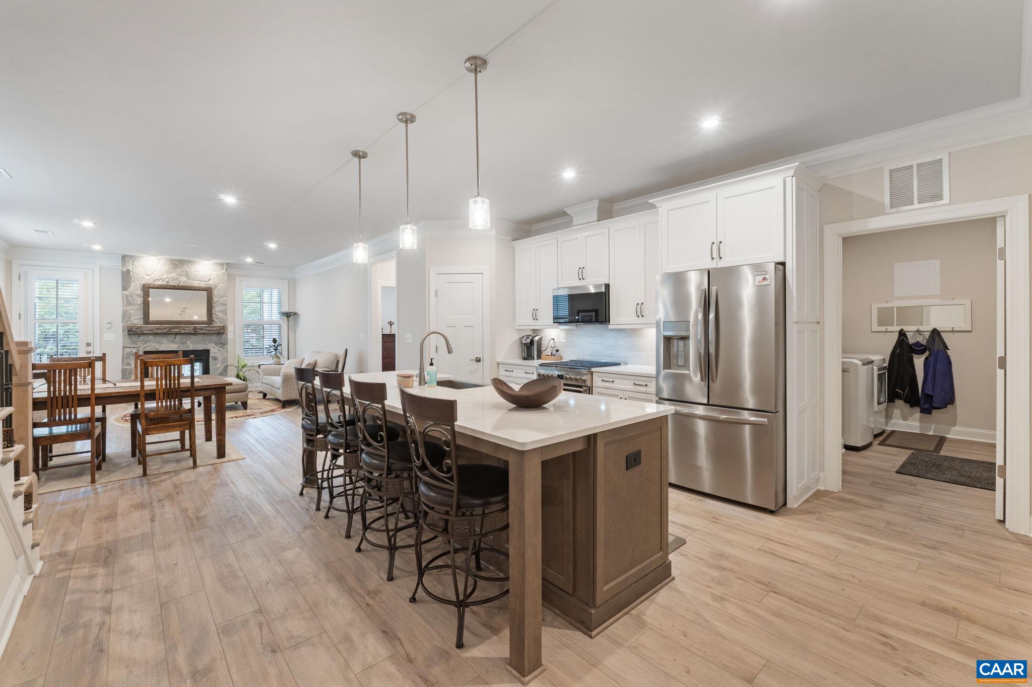 136 RIDGELINE DR