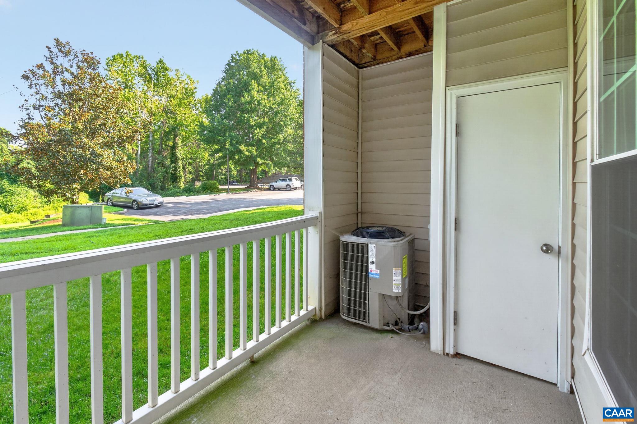 270 RIVERBEND DR Unit: 1 C
