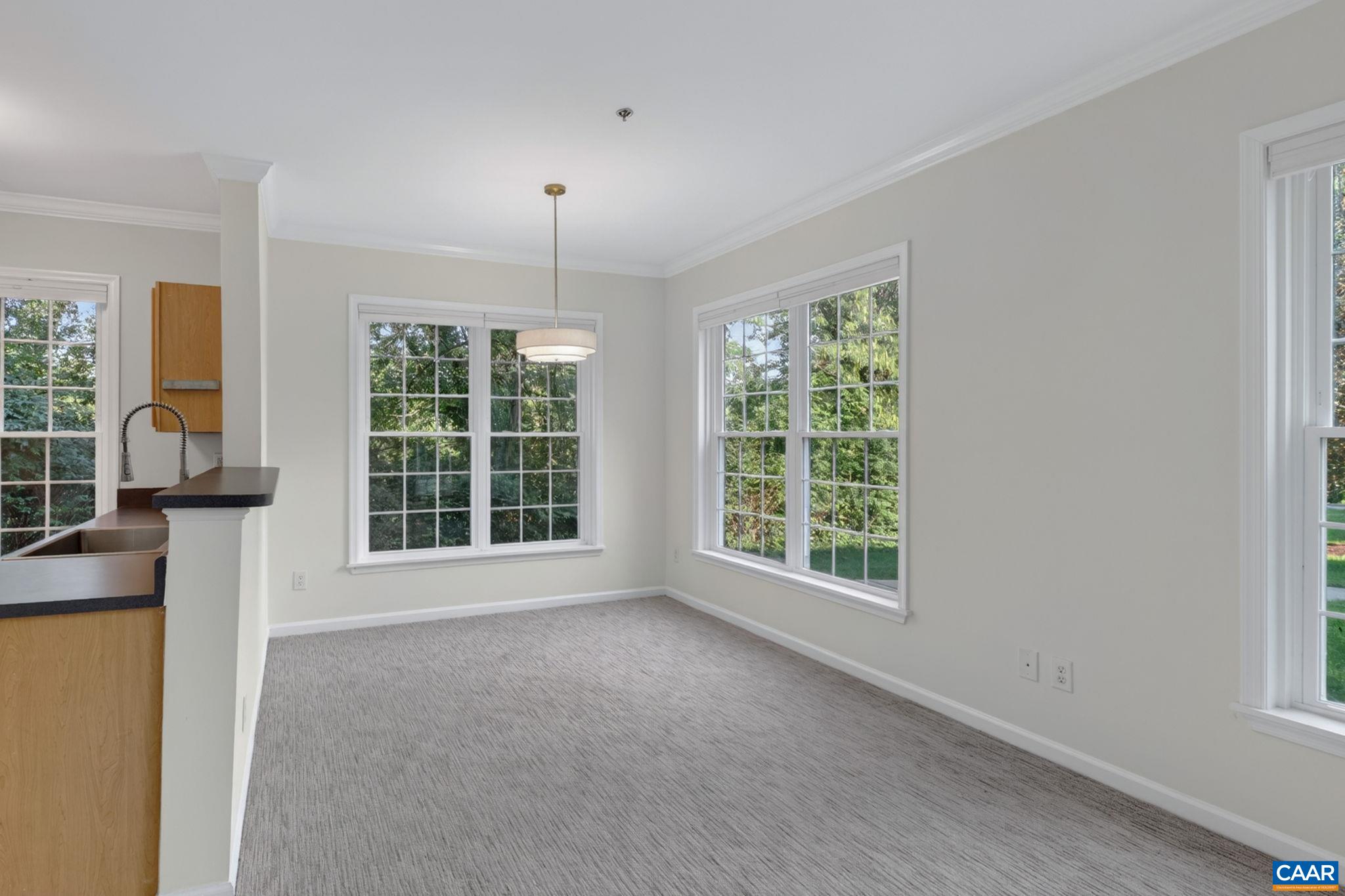 270 RIVERBEND DR Unit: 1 C
