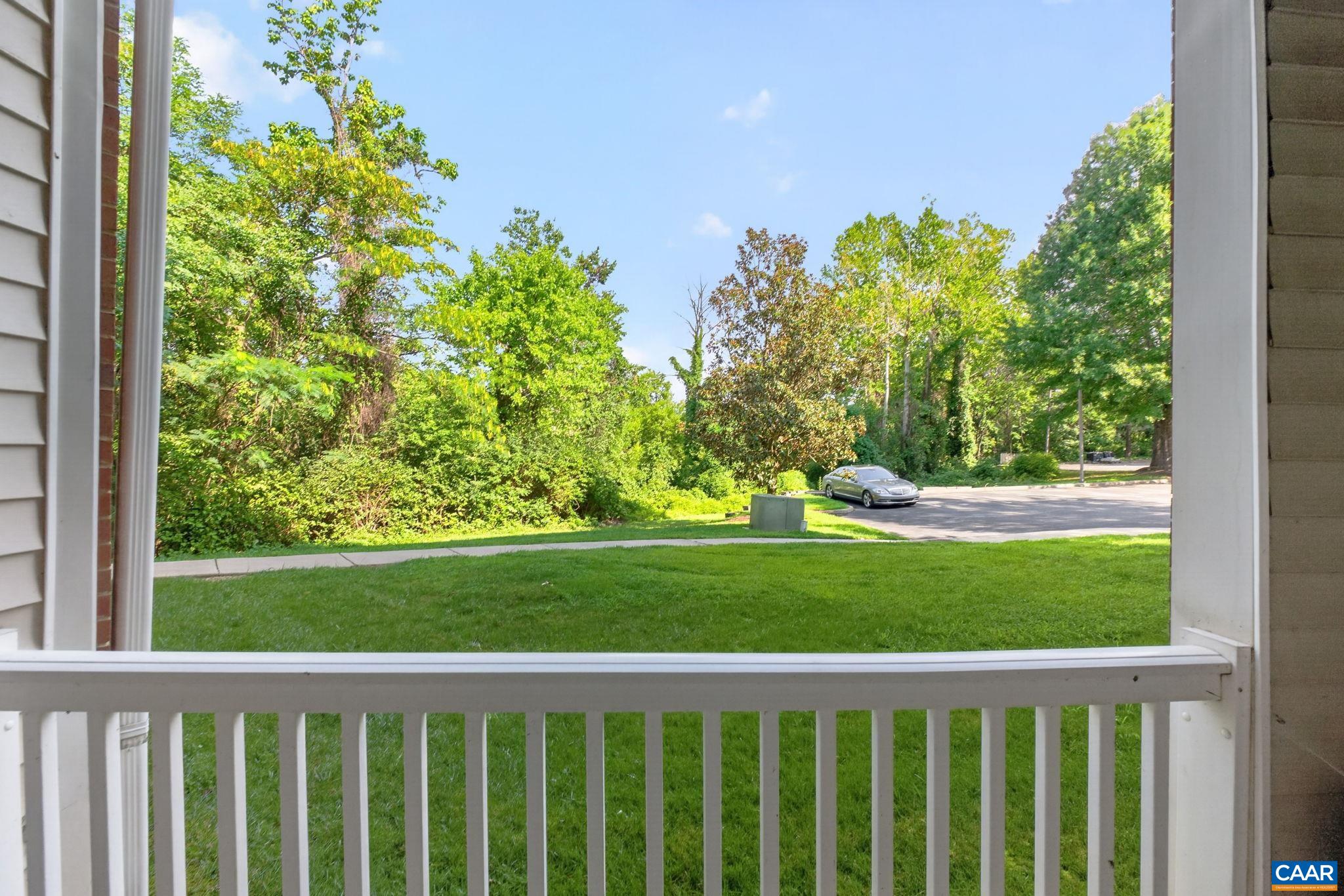 270 RIVERBEND DR Unit: 1 C