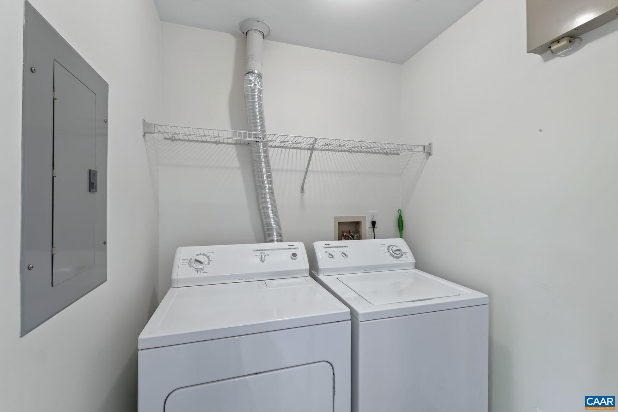 270 RIVERBEND DR Unit: 1 C