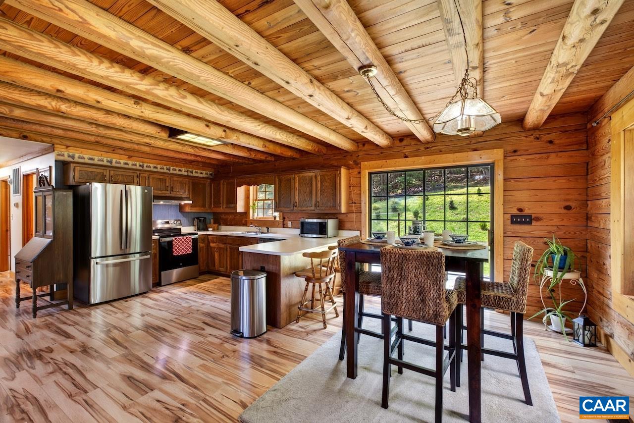 85 LOG MILL LN