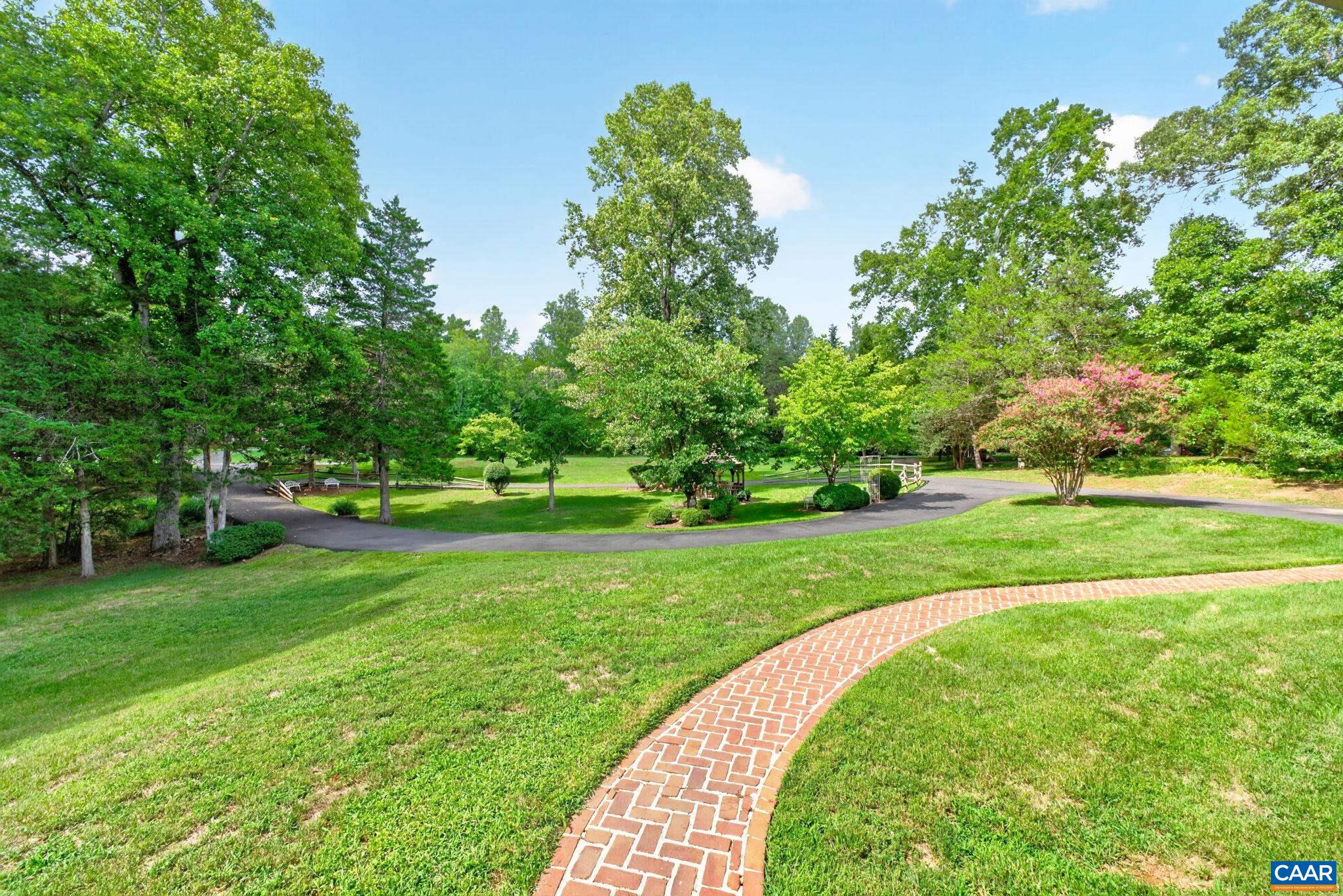 155 IVY RIDGE RD