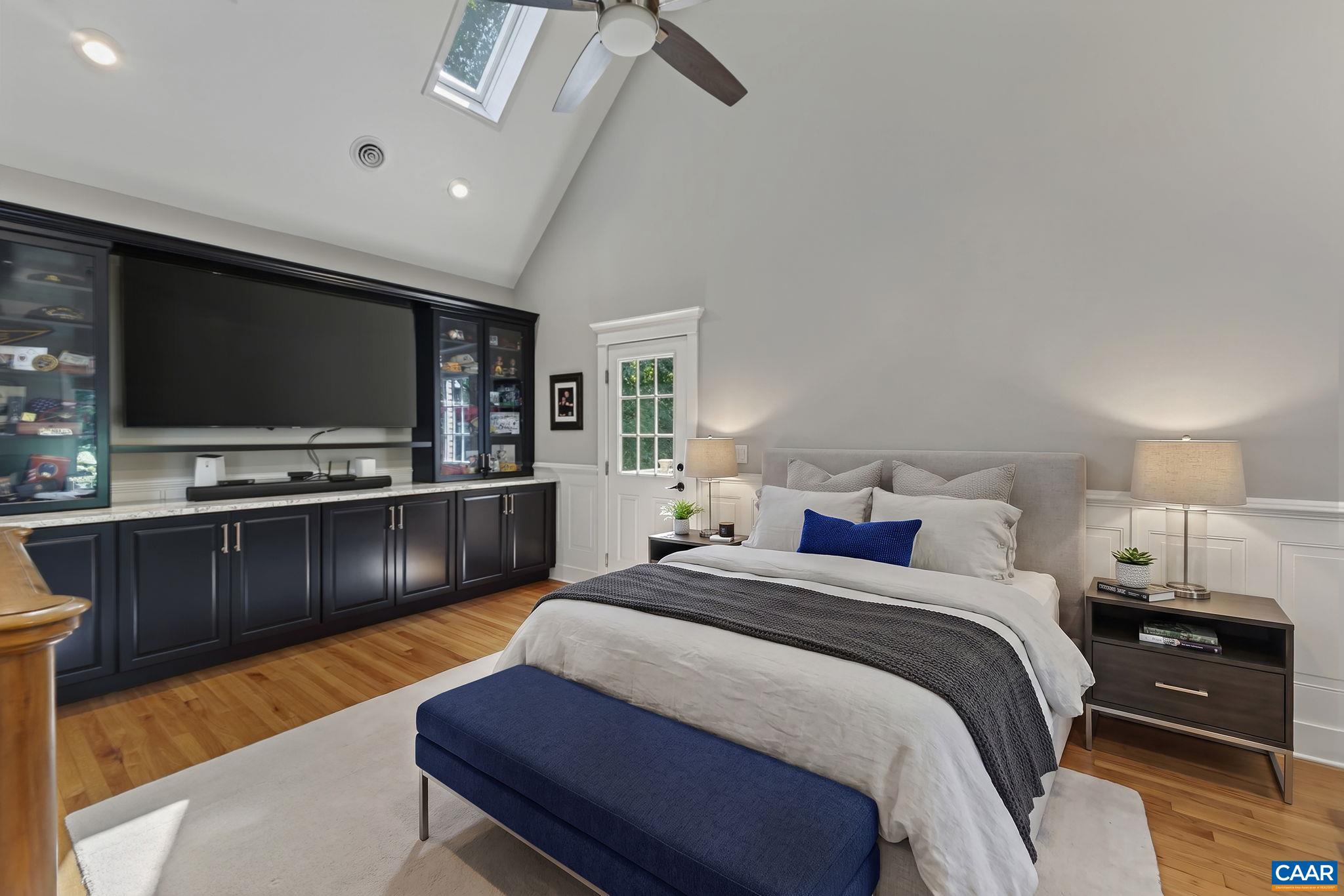 155 IVY RIDGE RD
