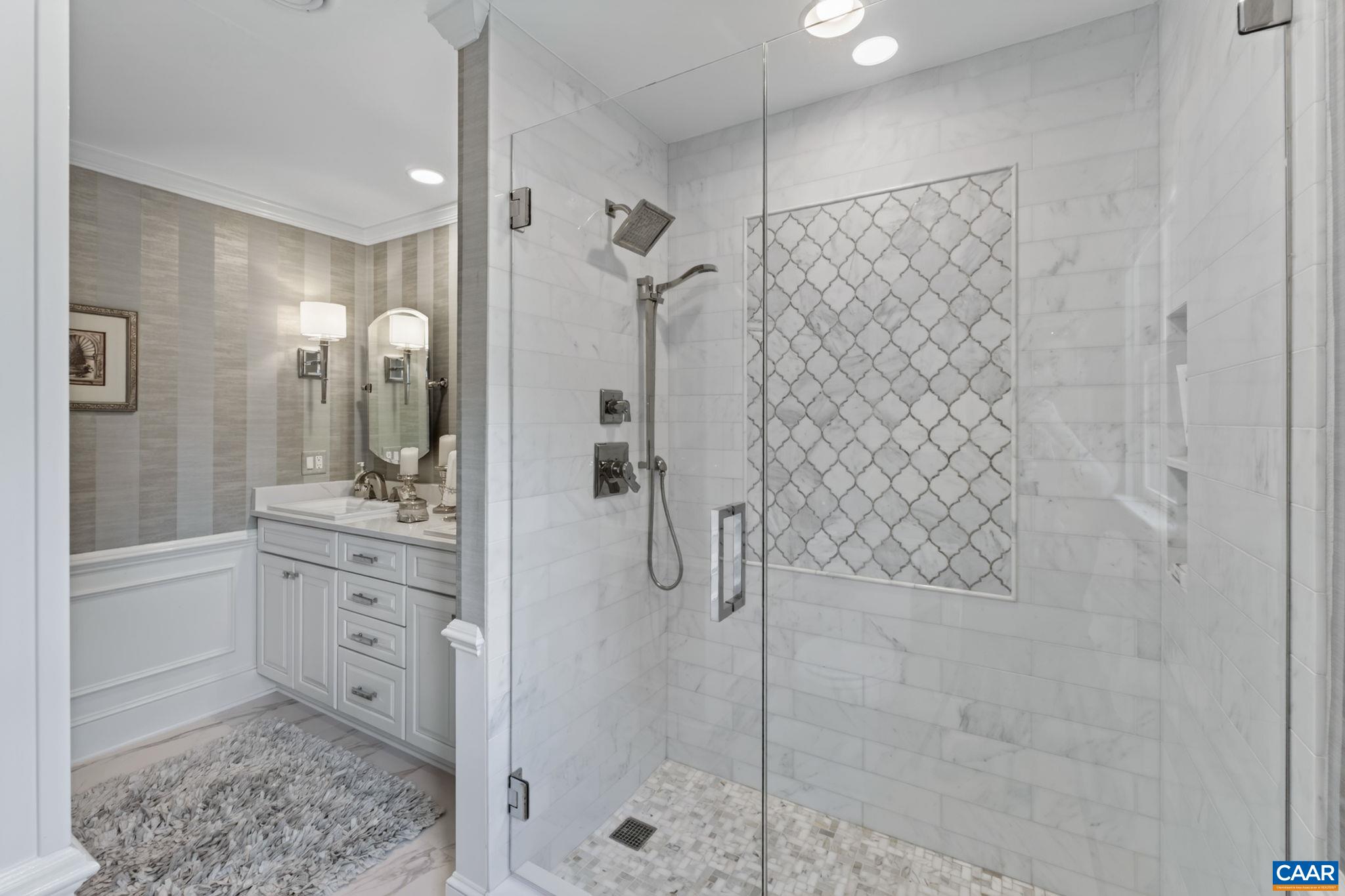 155 IVY RIDGE RD