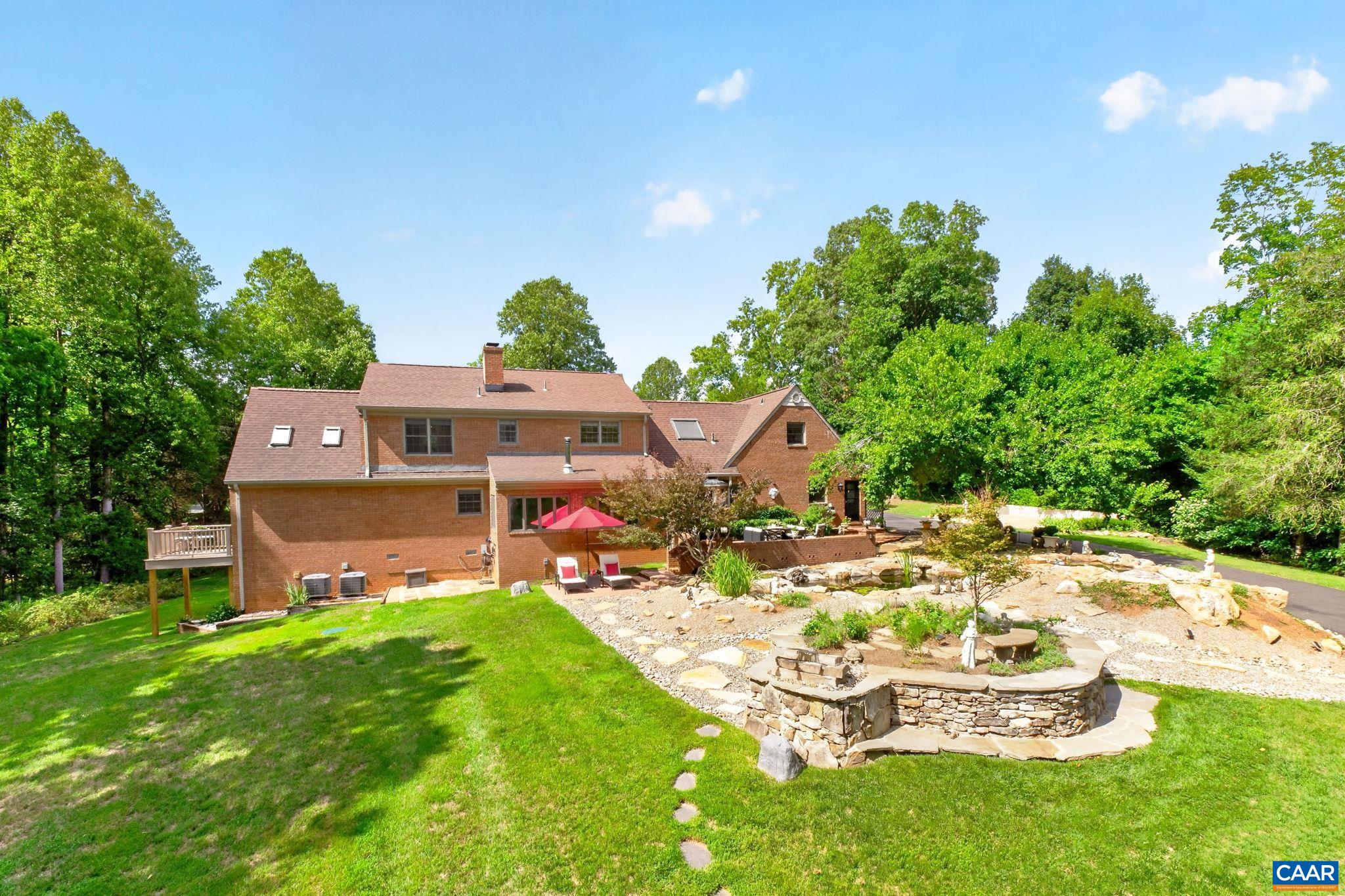 155 IVY RIDGE RD