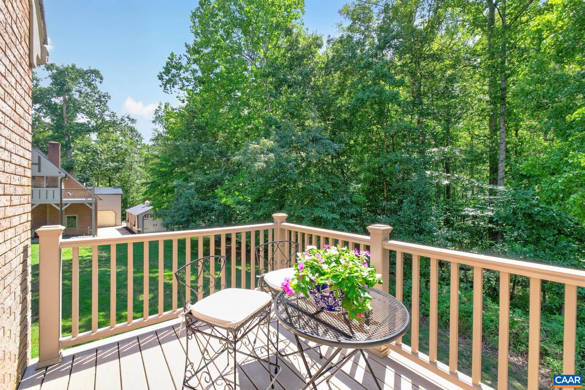 155 IVY RIDGE RD