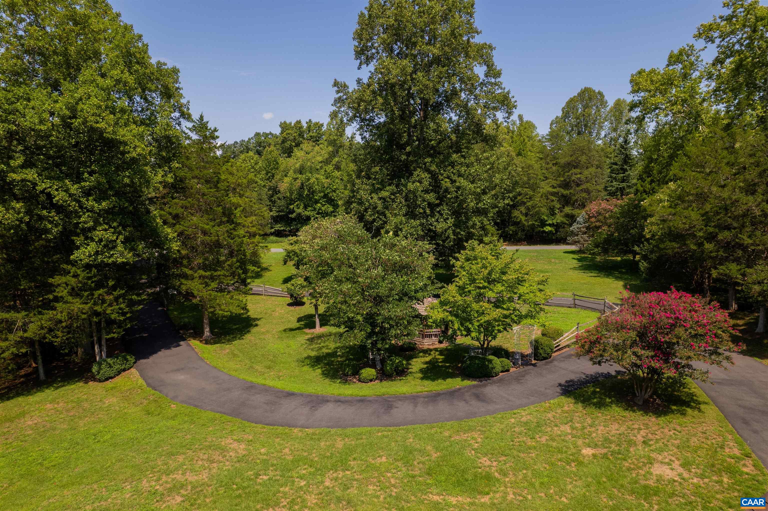 155 IVY RIDGE RD