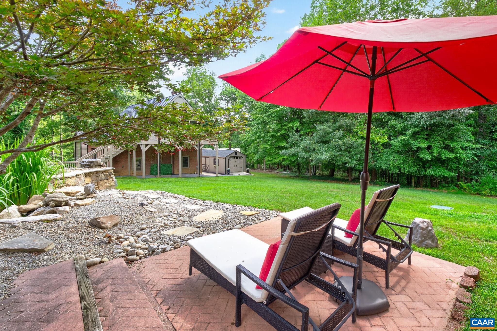 155 IVY RIDGE RD