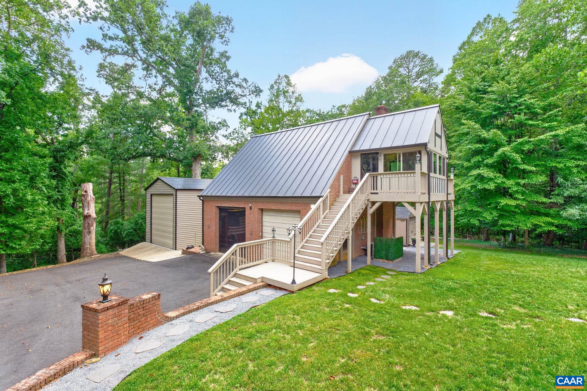 155 IVY RIDGE RD