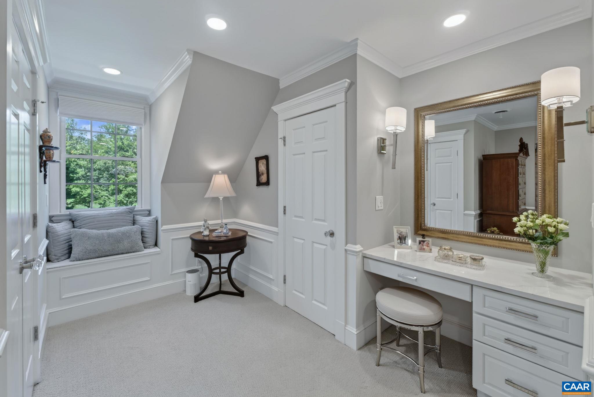 155 IVY RIDGE RD