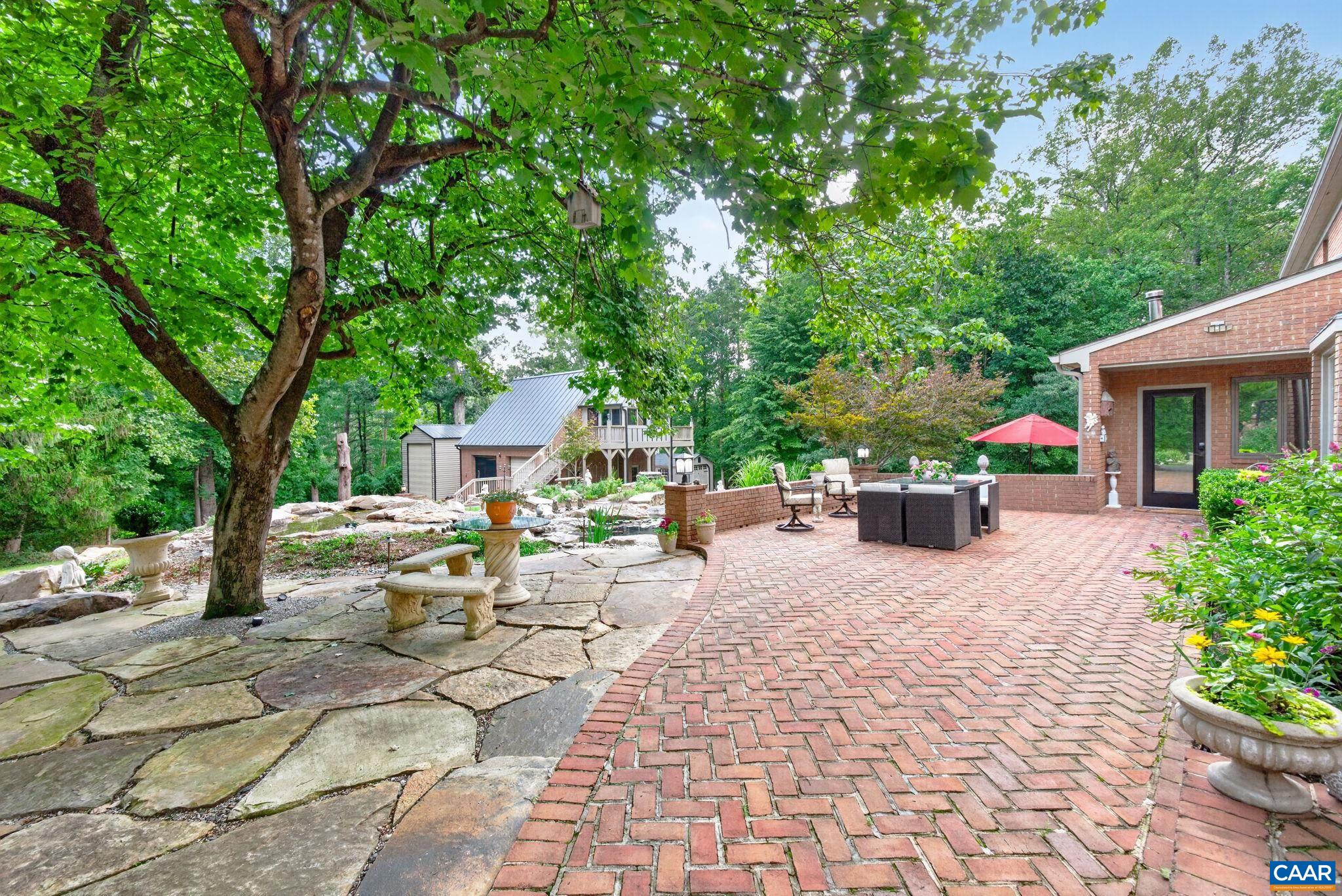 155 IVY RIDGE RD