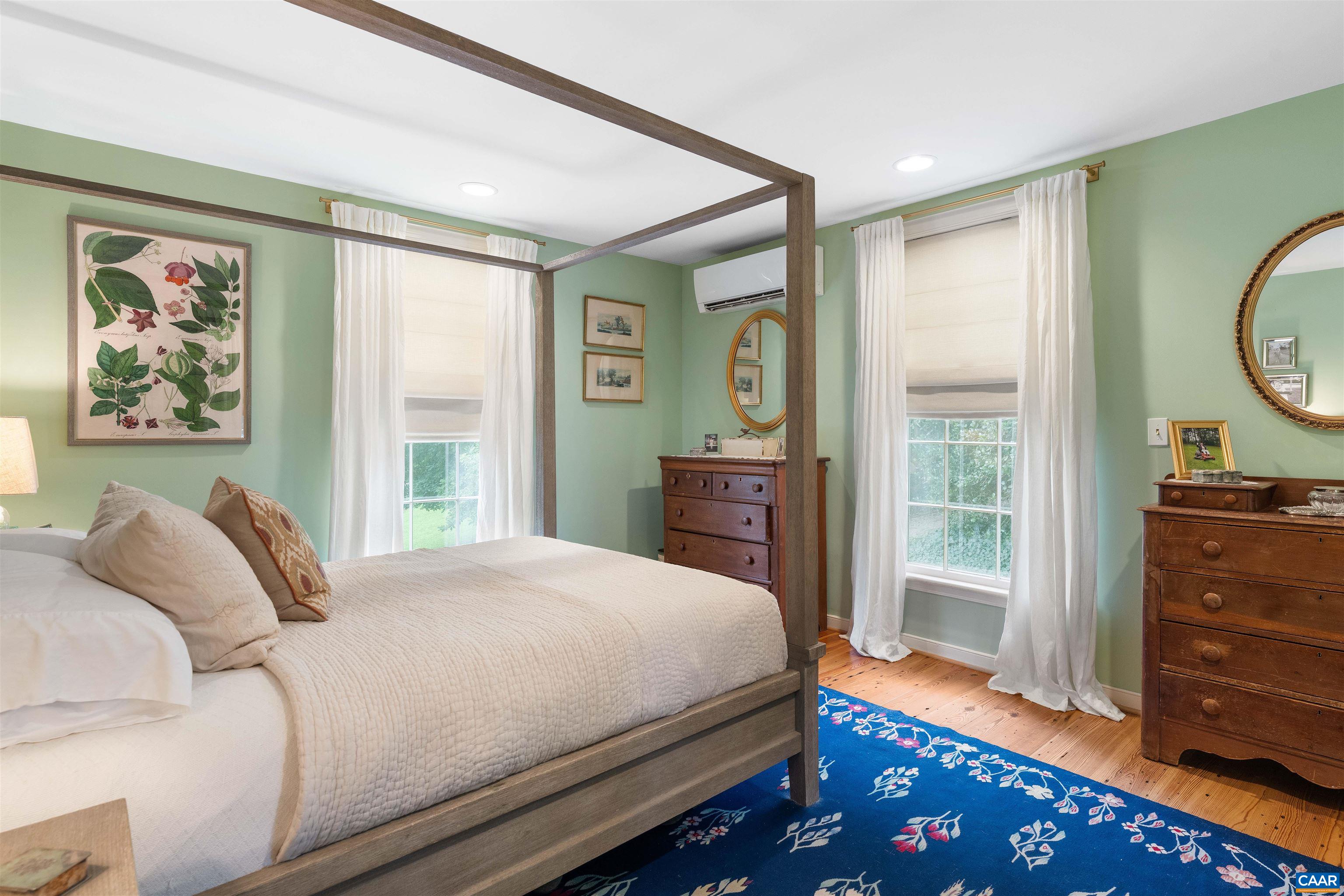 297 SHILOH LOOP