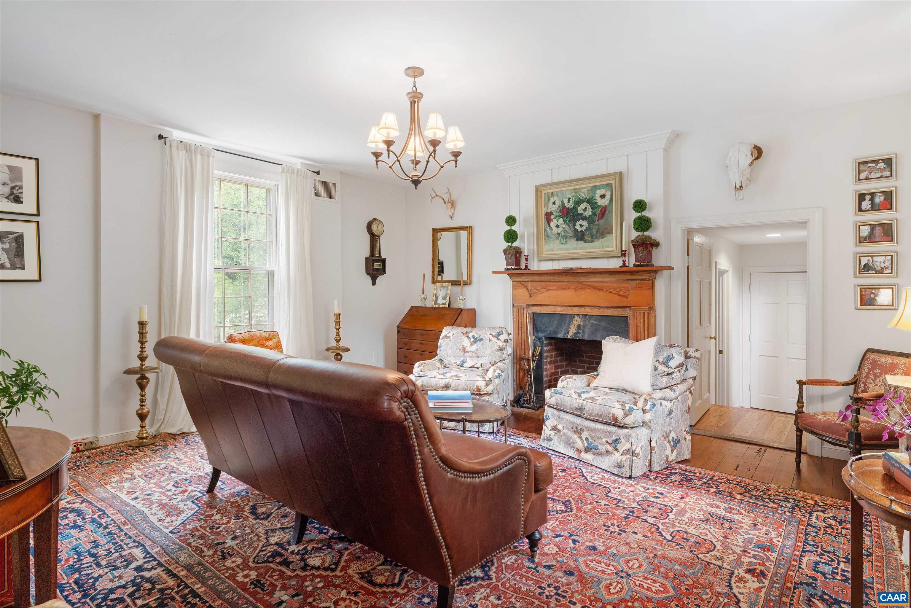 297 SHILOH LOOP