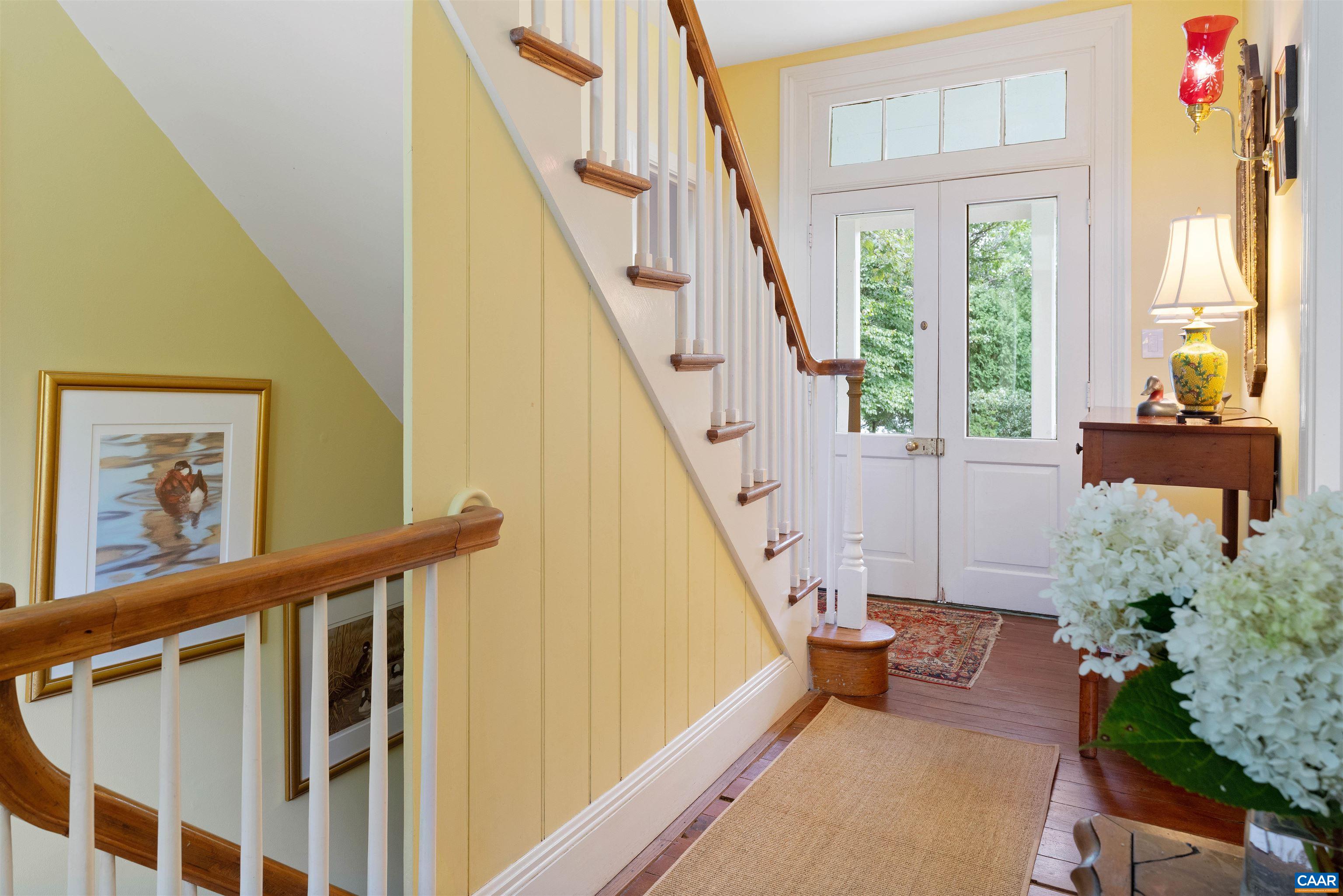 297 SHILOH LOOP