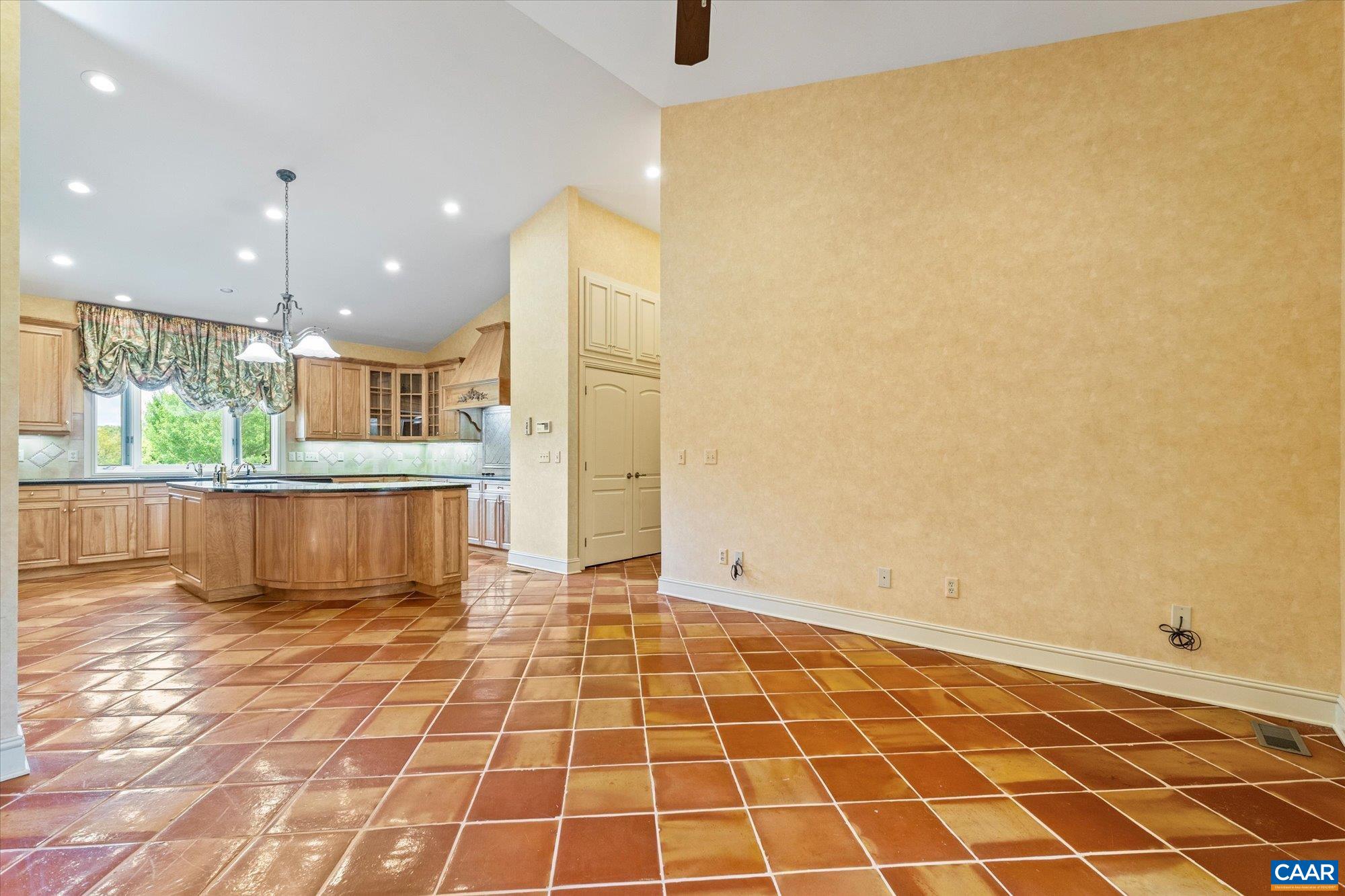 4798 BARN FIELD DR
