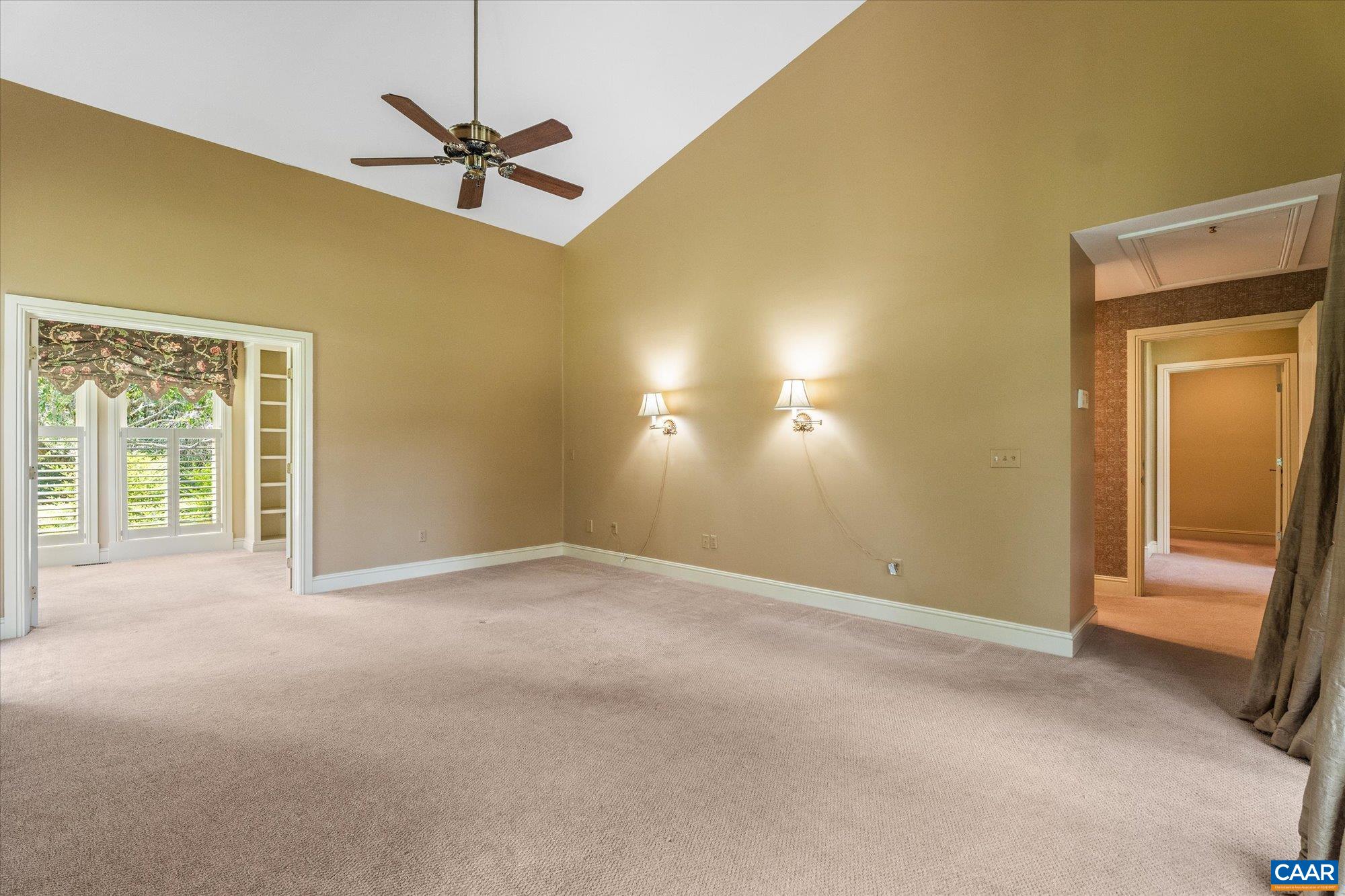 4798 BARN FIELD DR