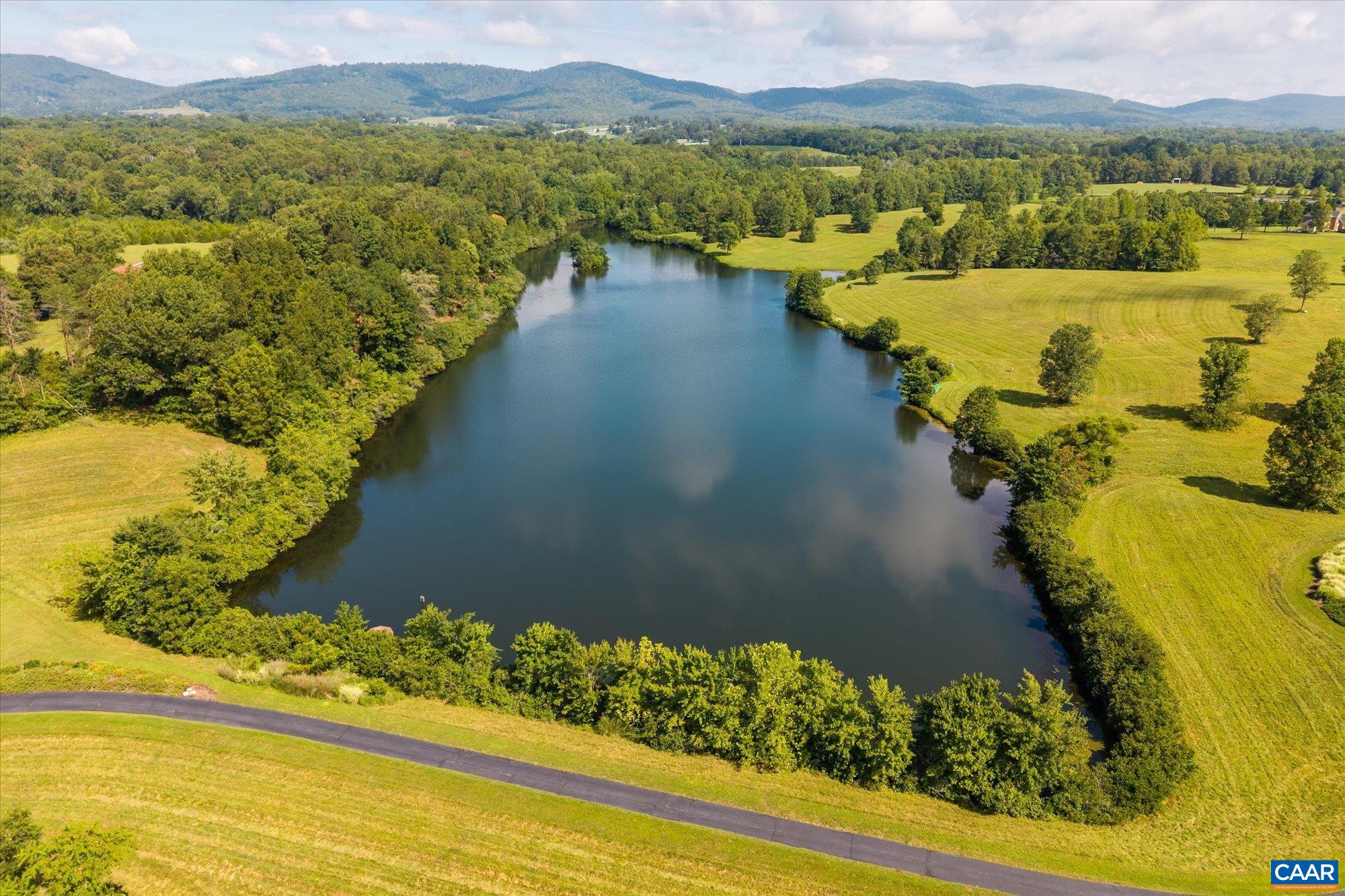 4798 BARN FIELD DR