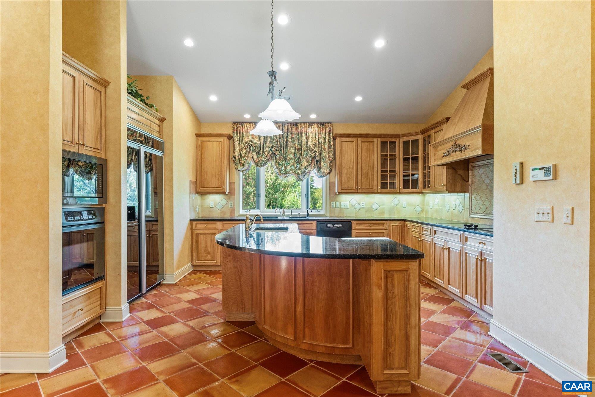 4798 BARN FIELD DR