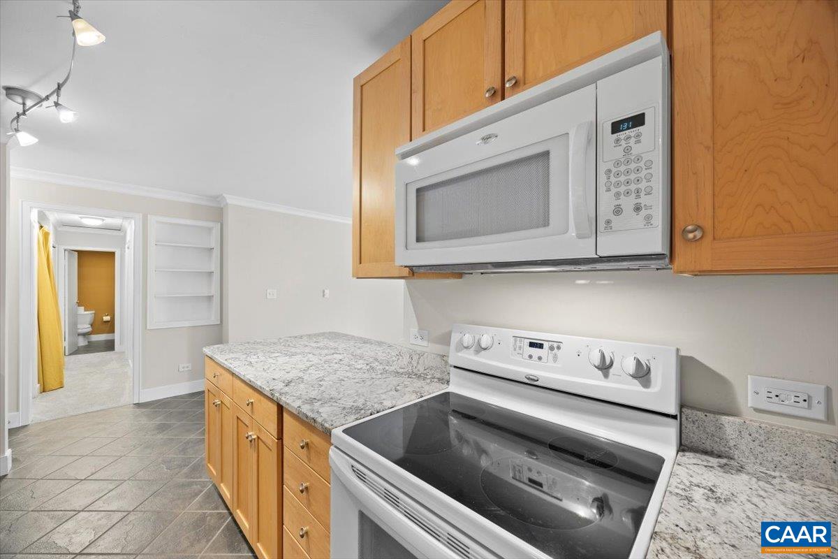 1800 JEFFERSON PARK AVE Unit: 311