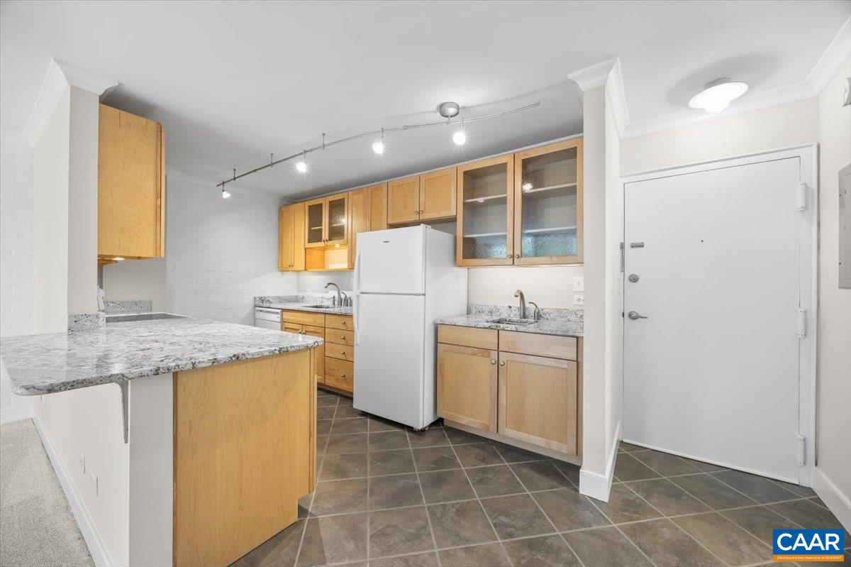 1800 JEFFERSON PARK AVE Unit: 311